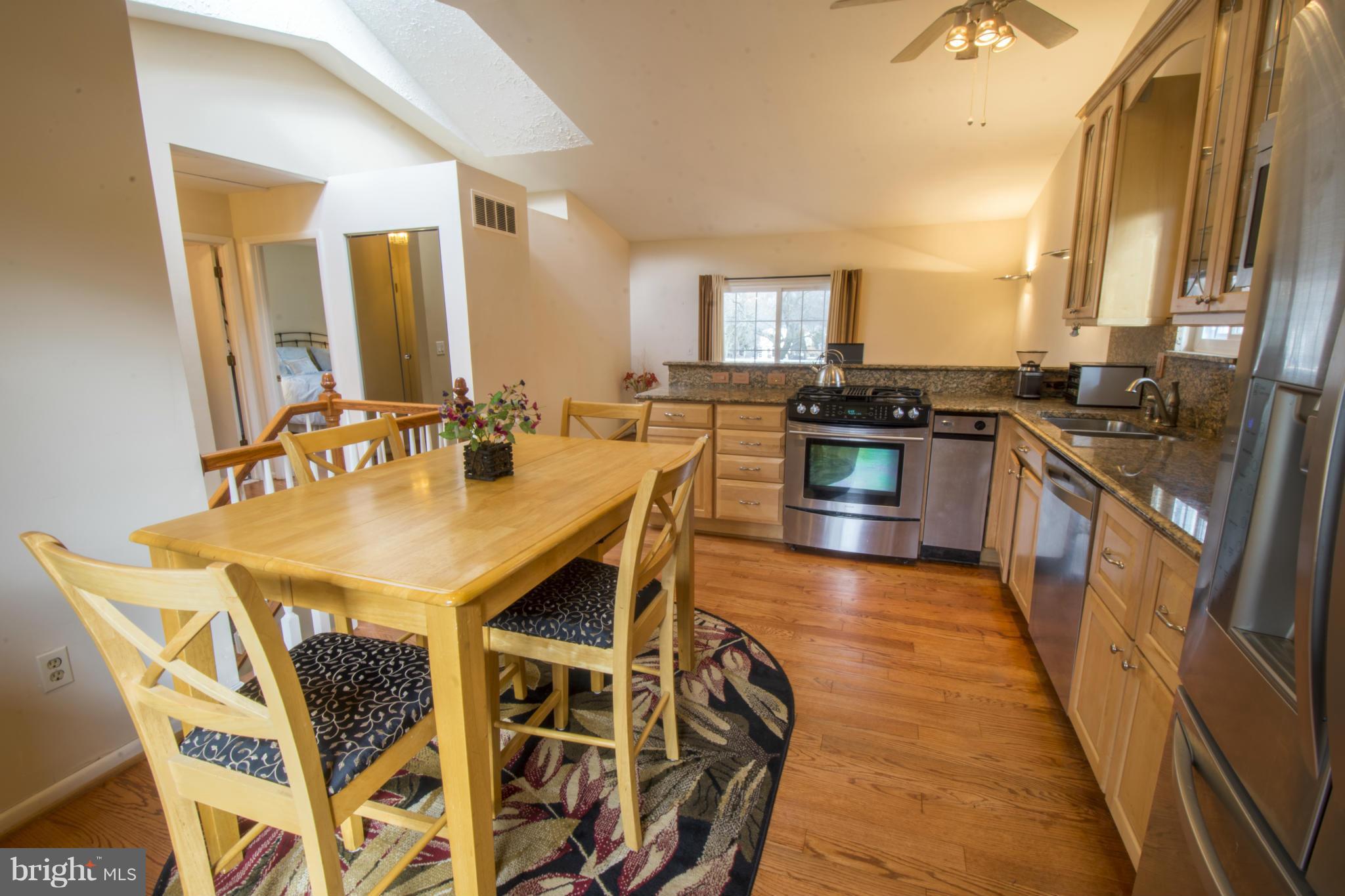 LAUREL ACRES - Residential