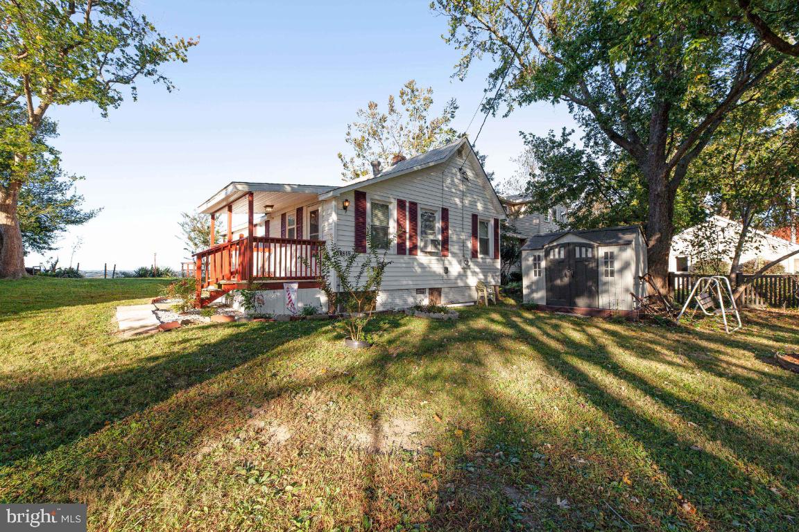 MCKAYS BEACH - Residential