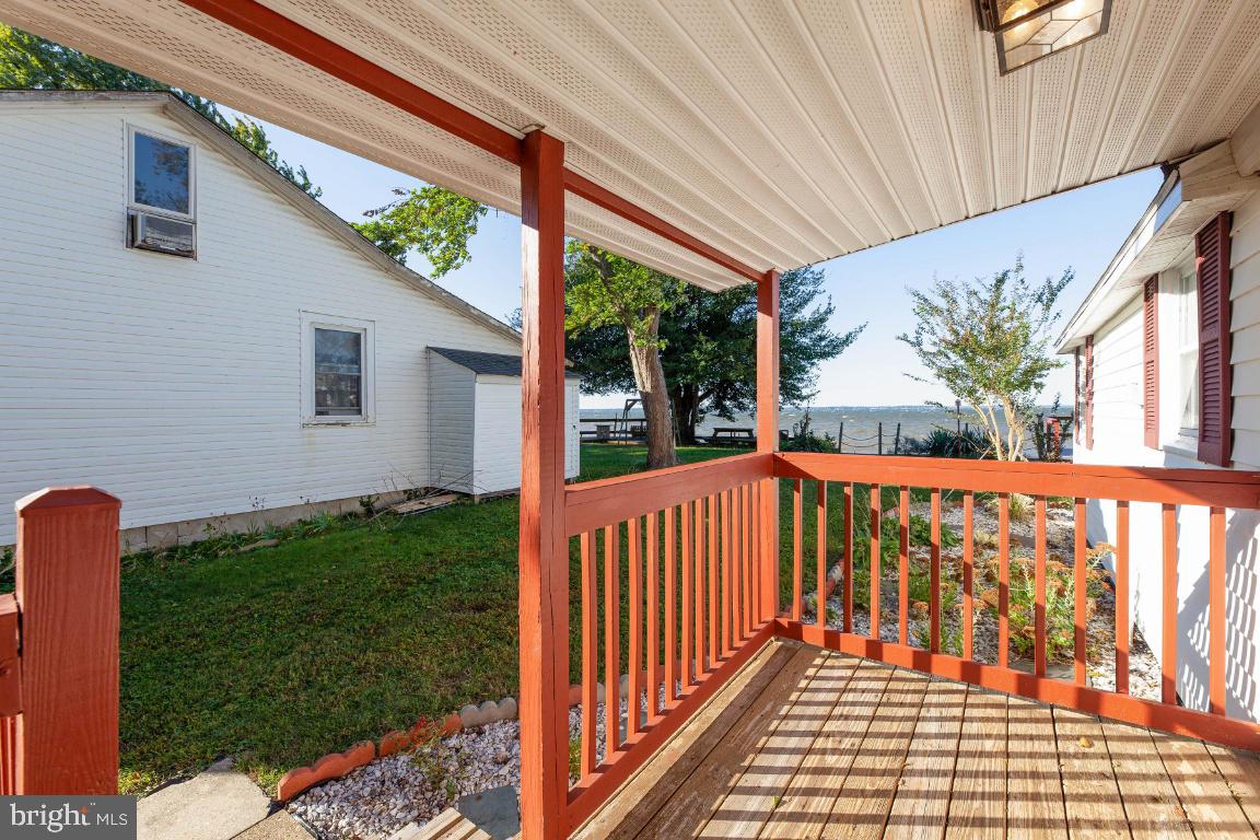 MCKAYS BEACH - Residential