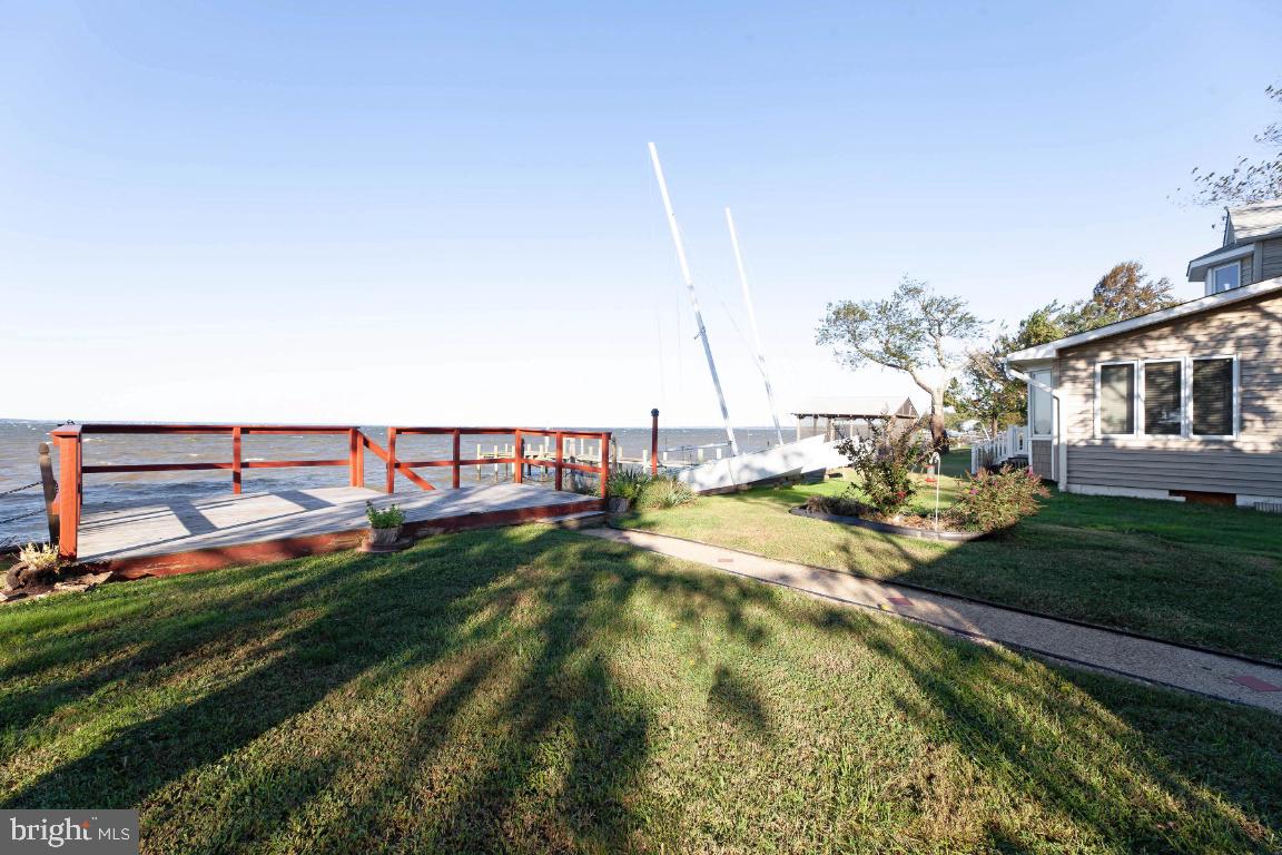 MCKAYS BEACH - Residential