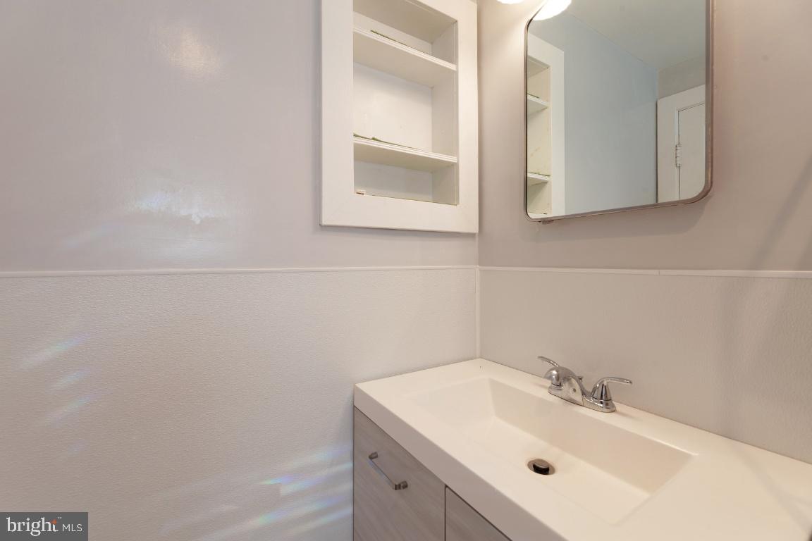 MCKAYS BEACH - Residential