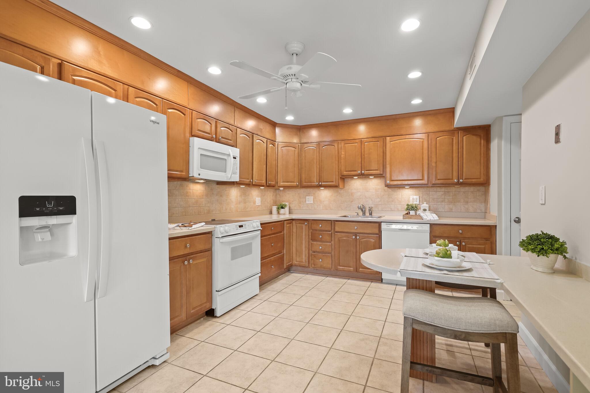 OLD GEORGETOWN VILL CODM - Residential