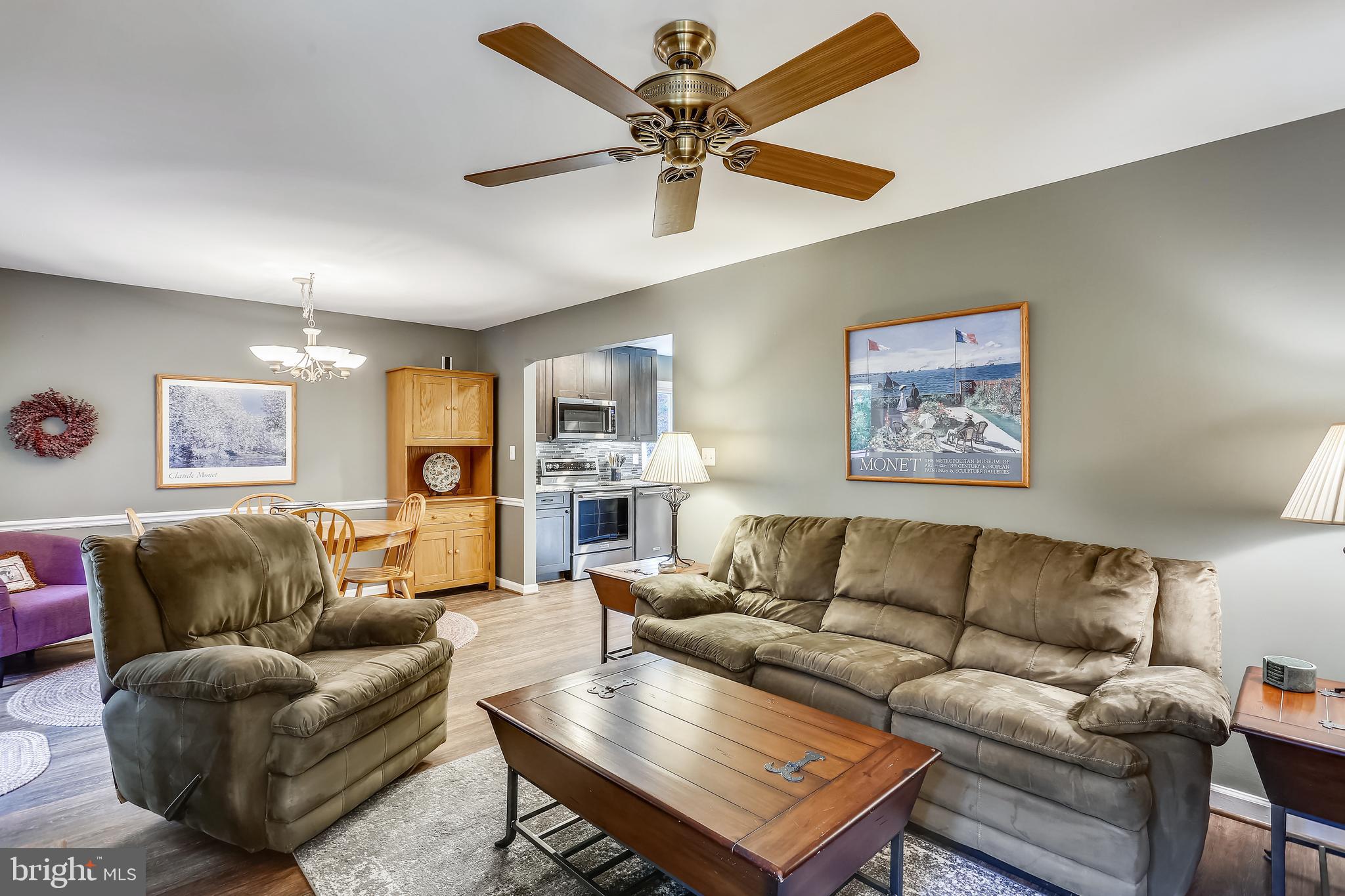 THE MEADOWS - Residential