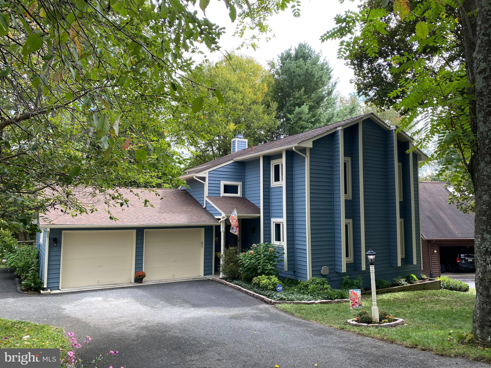 THE MEADOWS - Residential