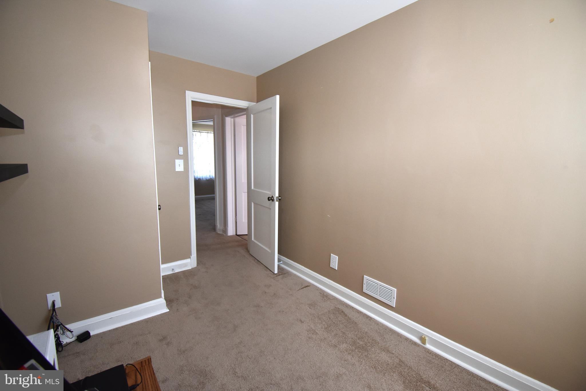EASTFIELD - Residential
