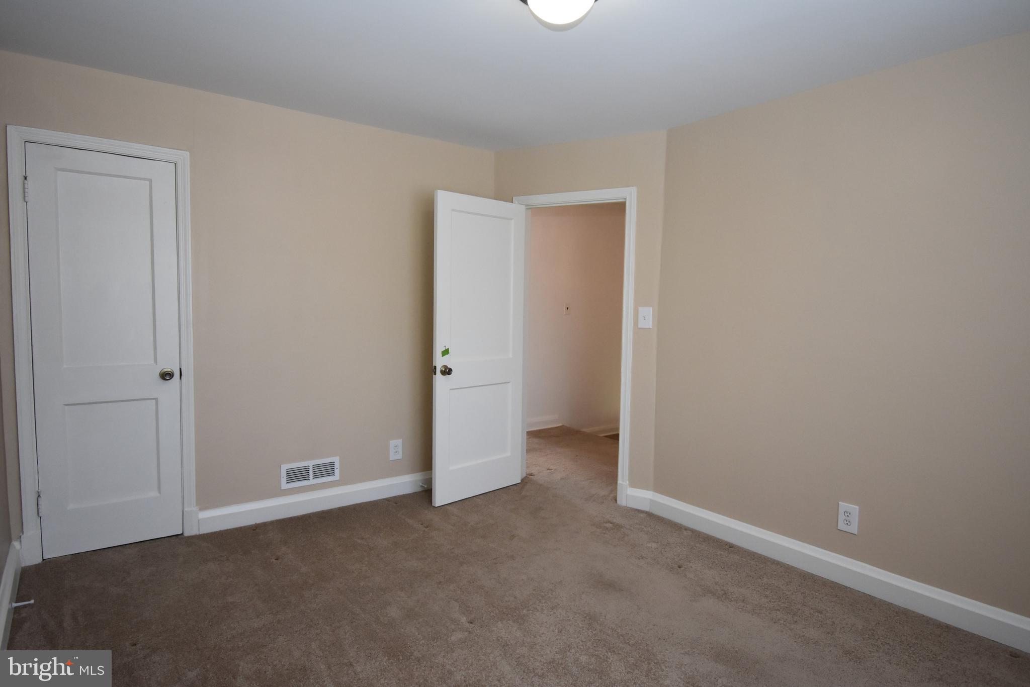 EASTFIELD - Residential