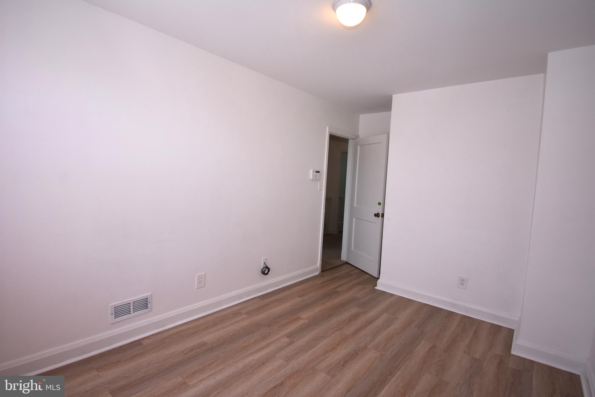 EASTFIELD - Residential
