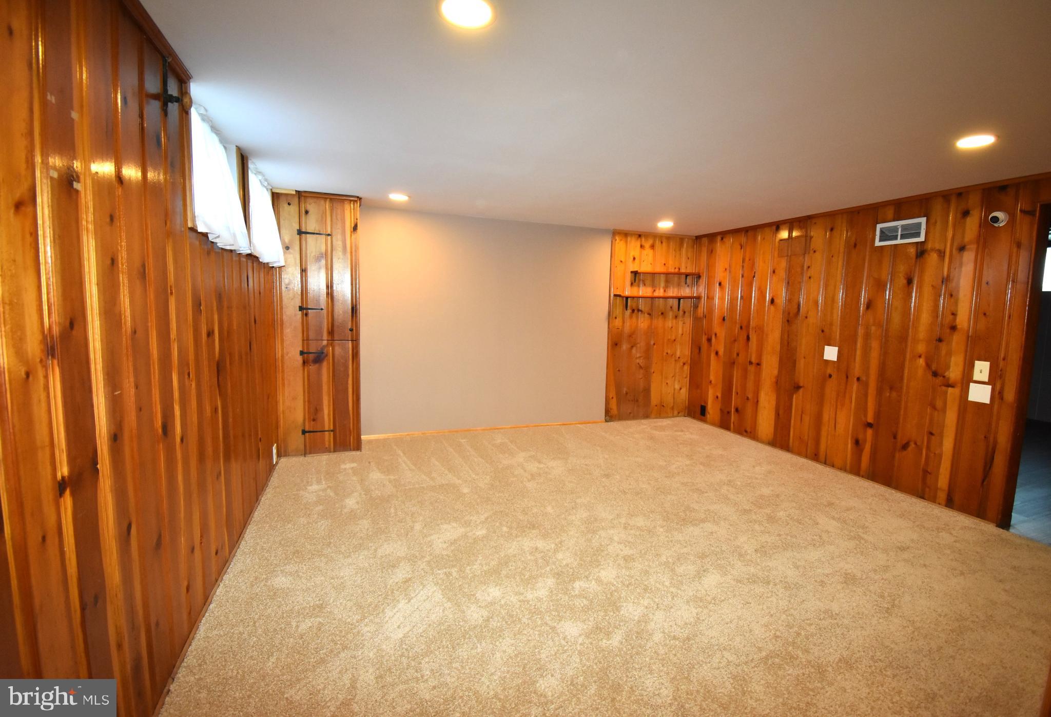 EASTFIELD - Residential