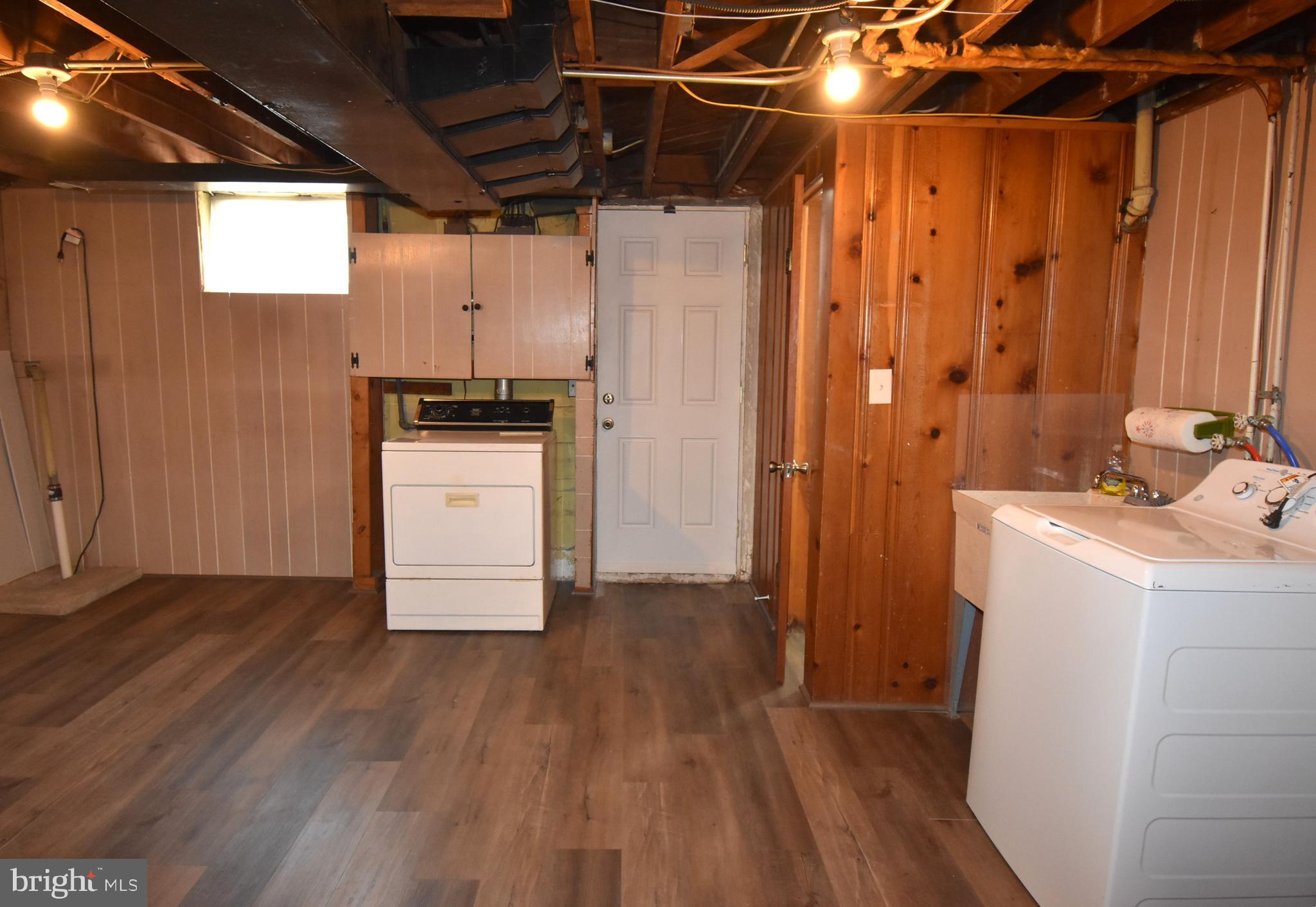 EASTFIELD - Residential