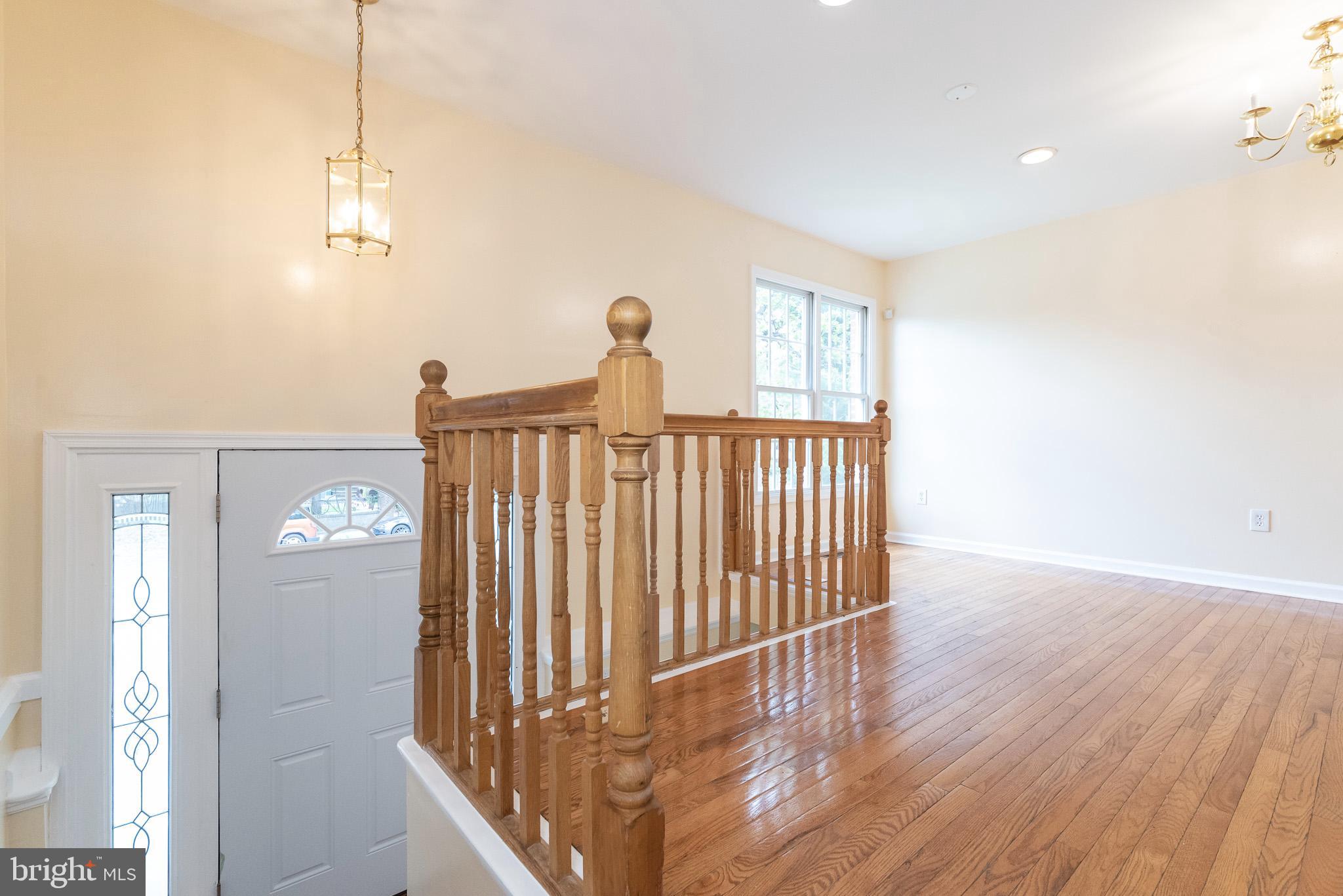 WAVERLY - Residential