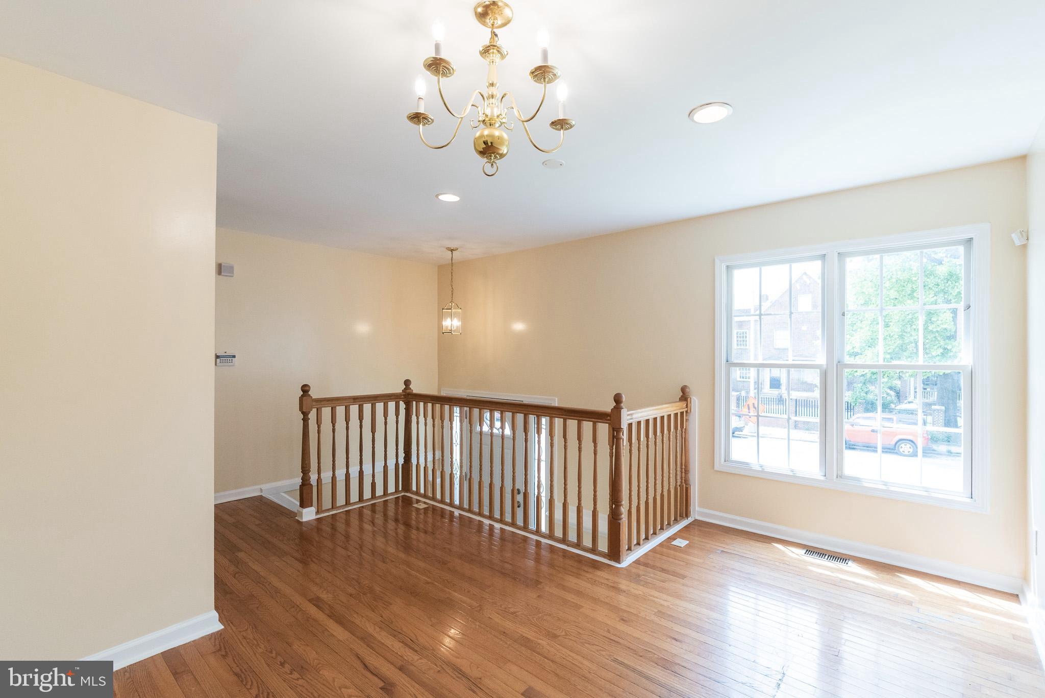 WAVERLY - Residential