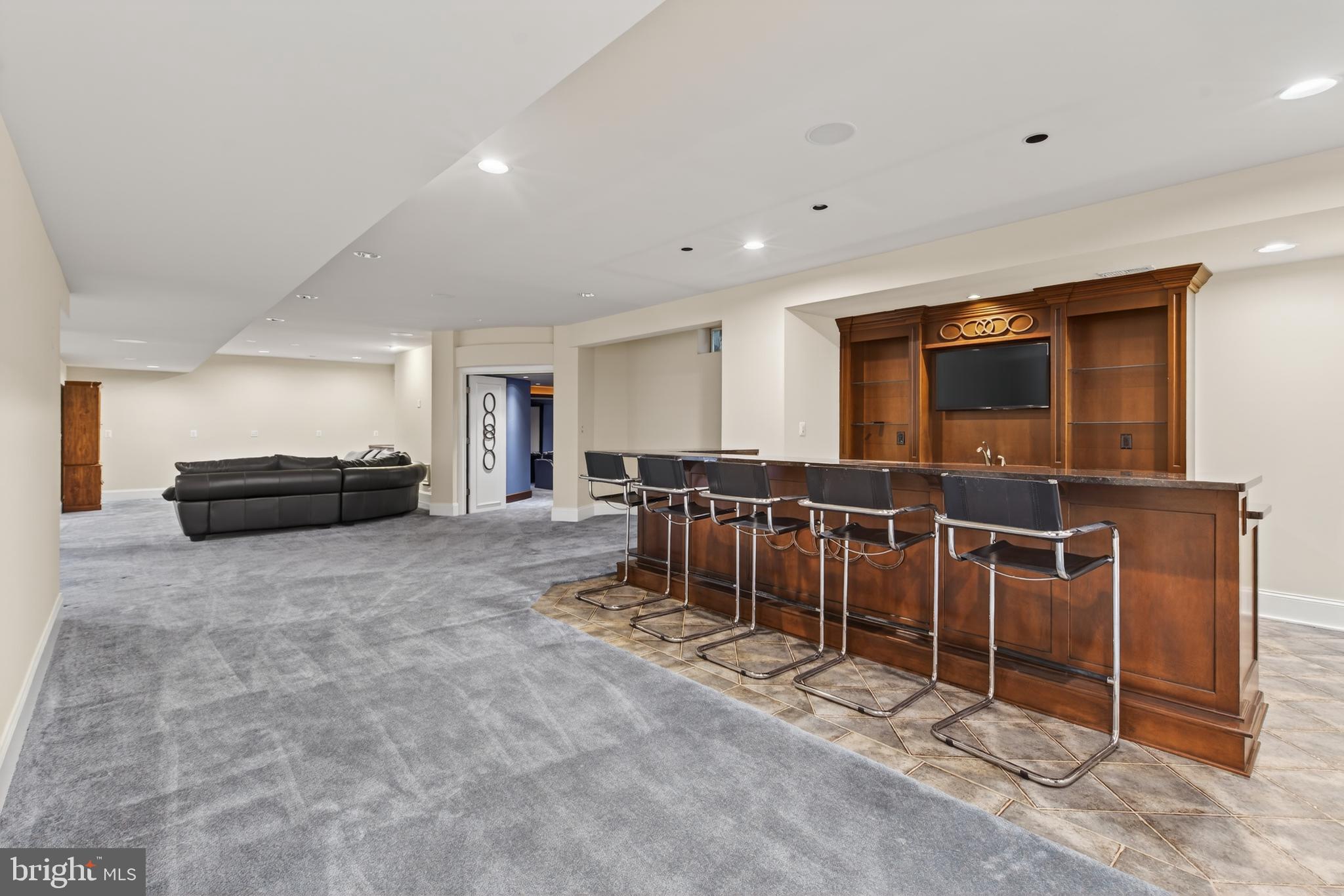 BELMONT COUNTRY CLUB - Residential