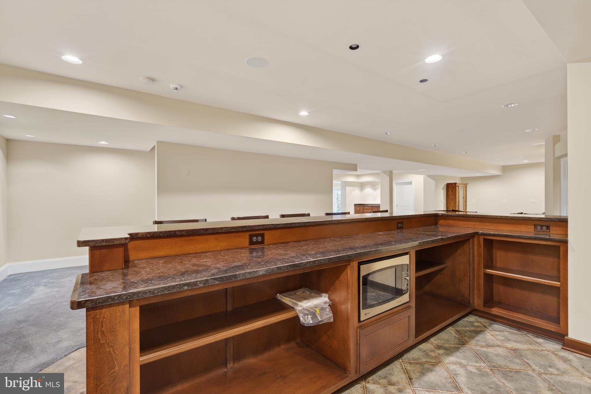 BELMONT COUNTRY CLUB - Residential