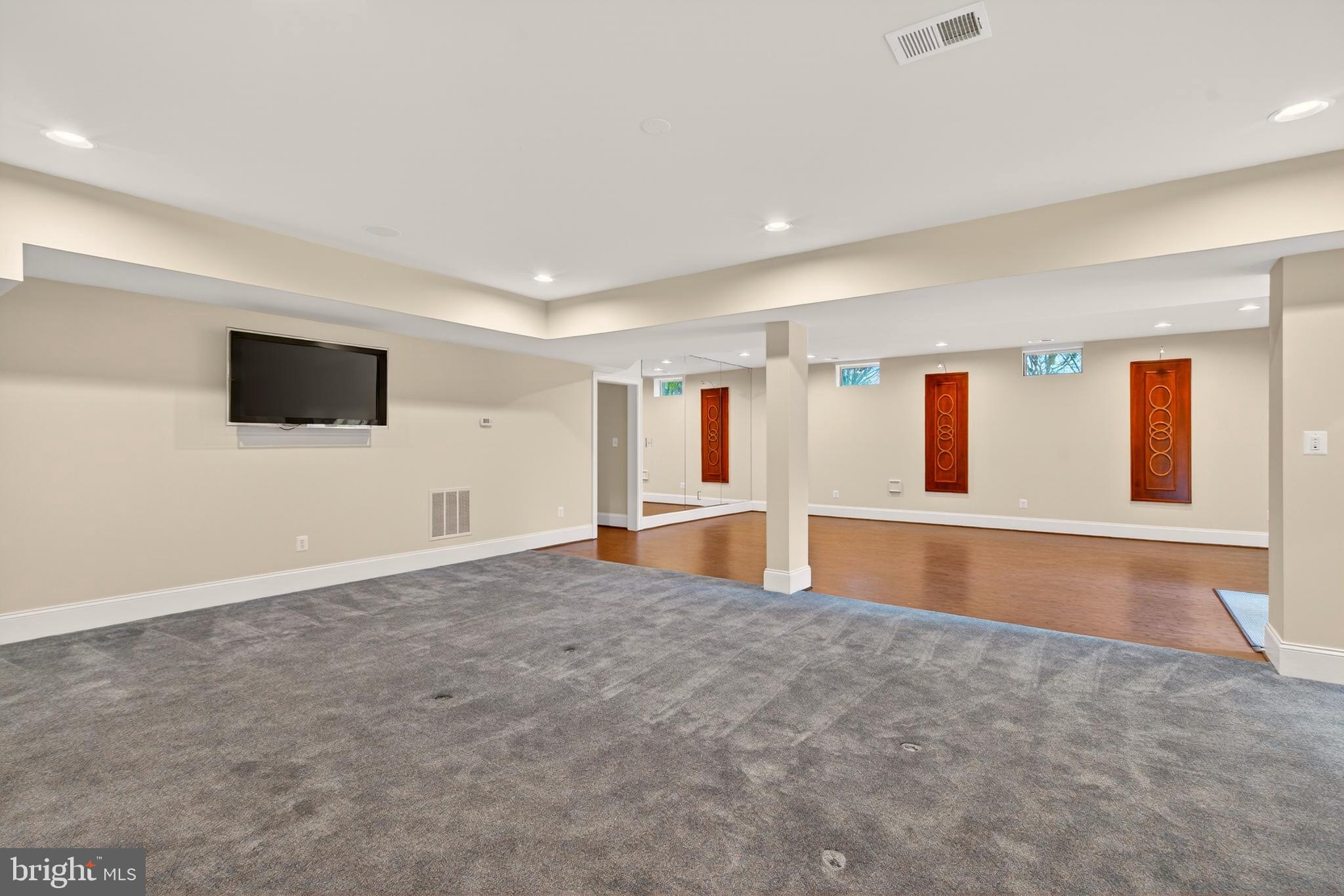 BELMONT COUNTRY CLUB - Residential