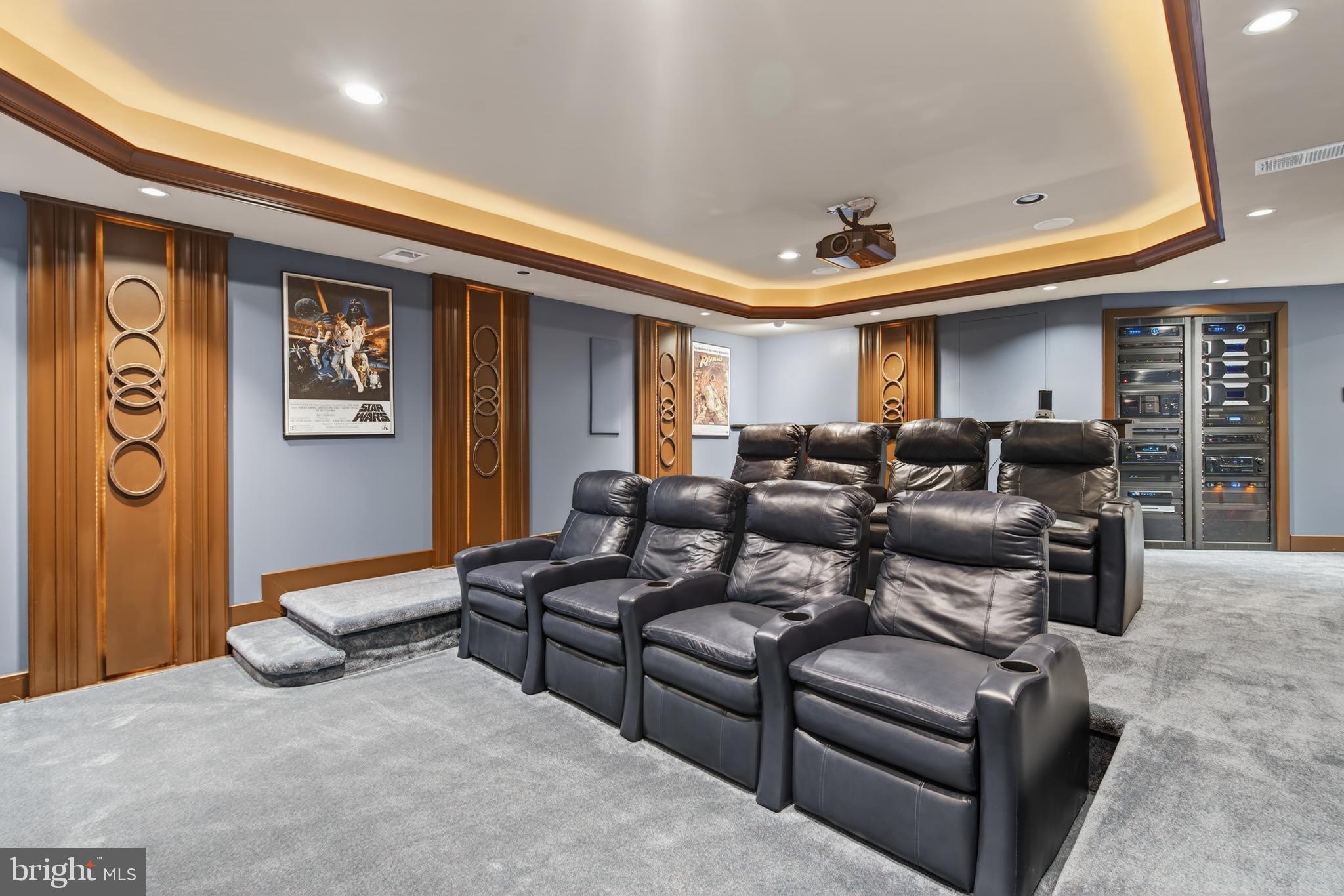 BELMONT COUNTRY CLUB - Residential