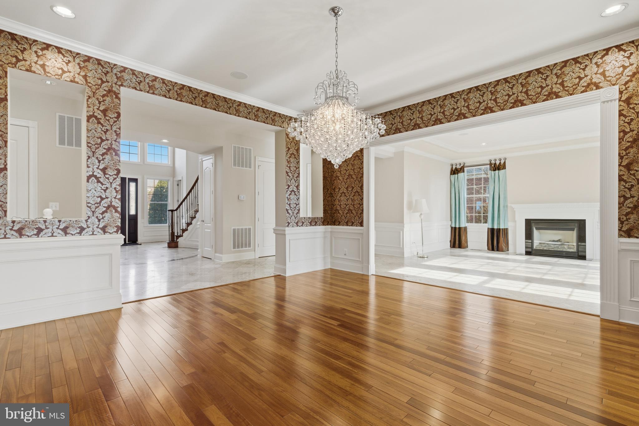 BELMONT COUNTRY CLUB - Residential