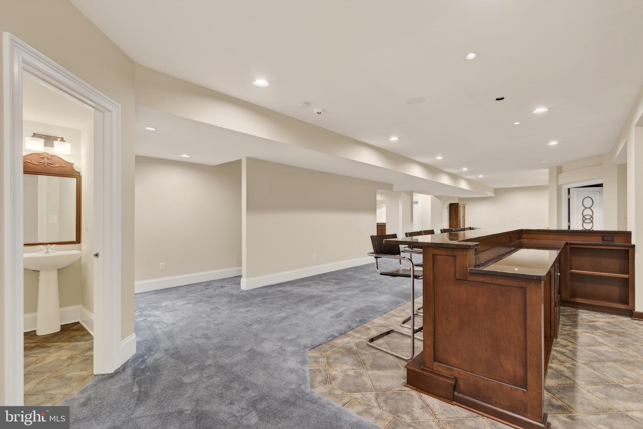 BELMONT COUNTRY CLUB - Residential