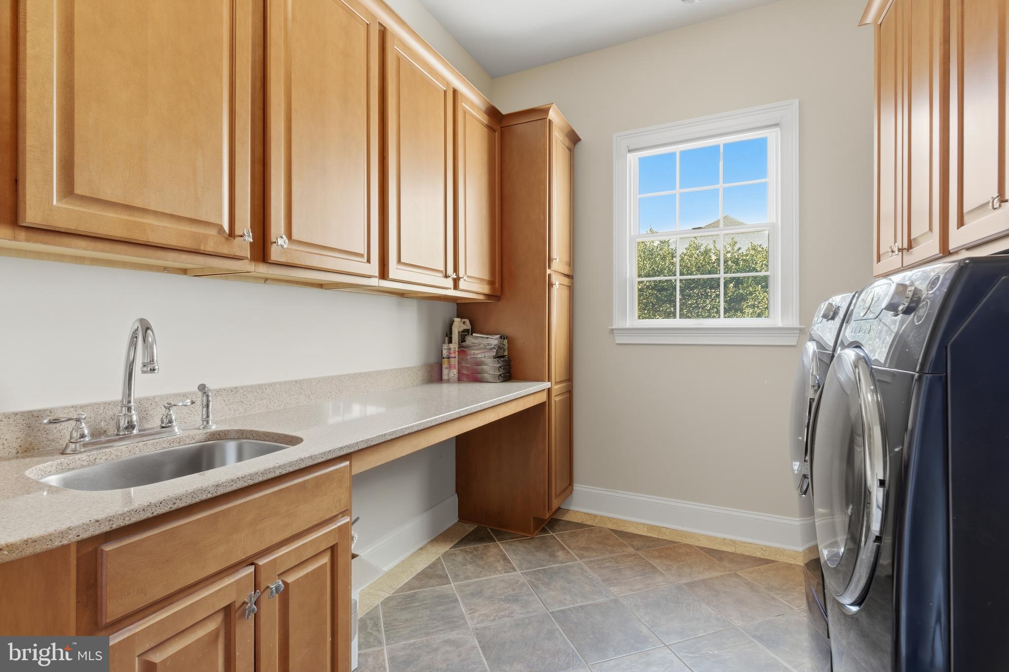 BELMONT COUNTRY CLUB - Residential