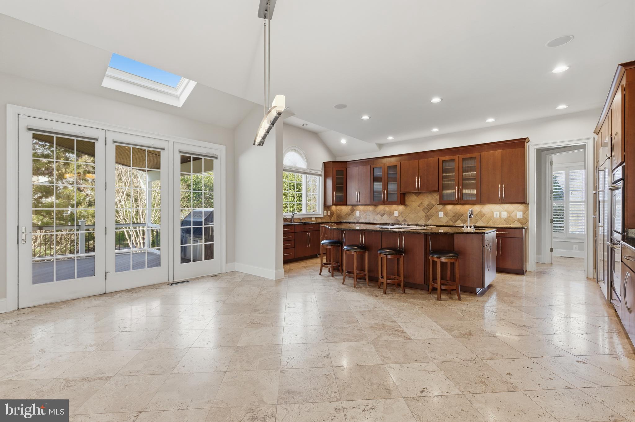 BELMONT COUNTRY CLUB - Residential