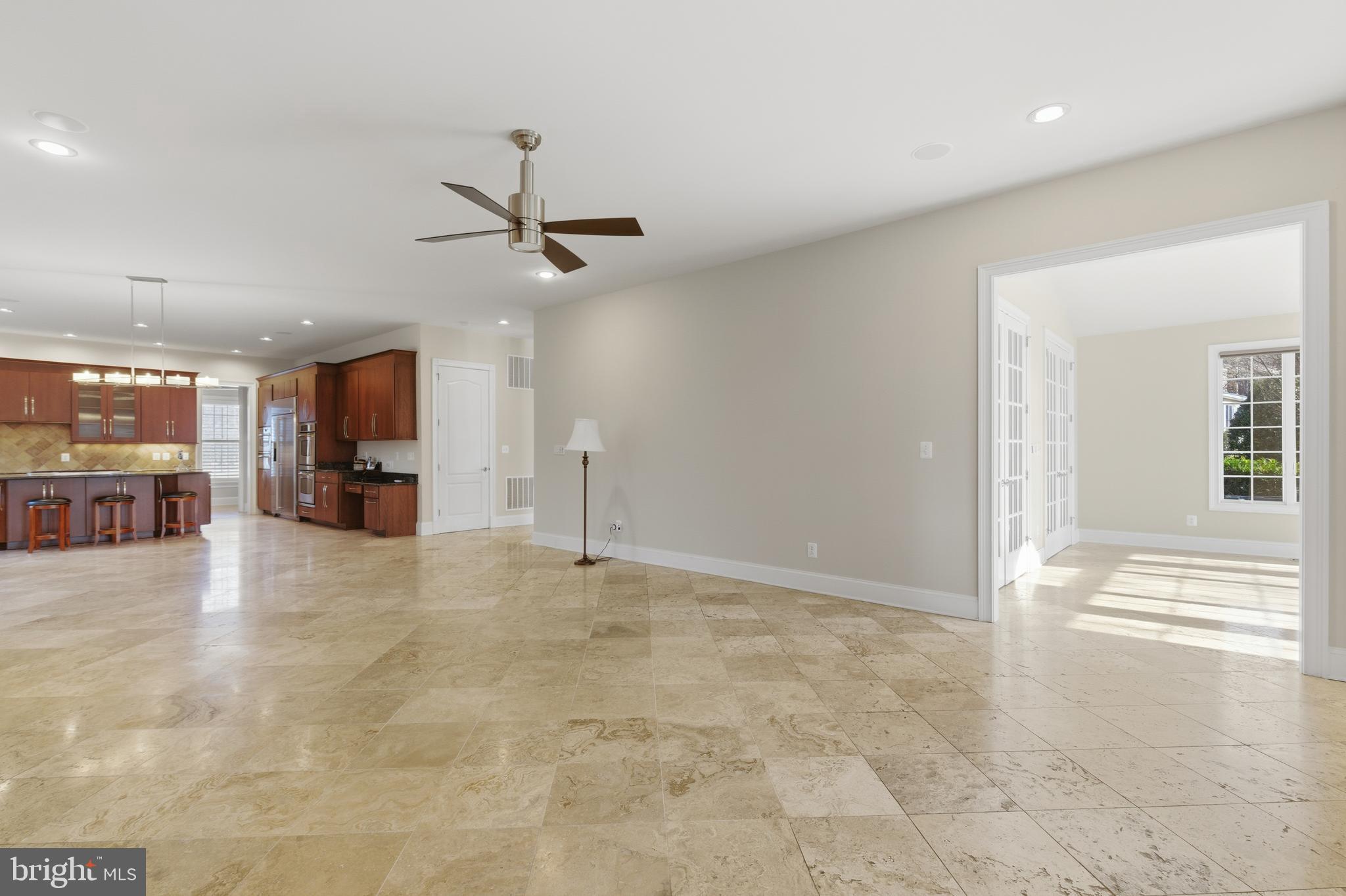 BELMONT COUNTRY CLUB - Residential