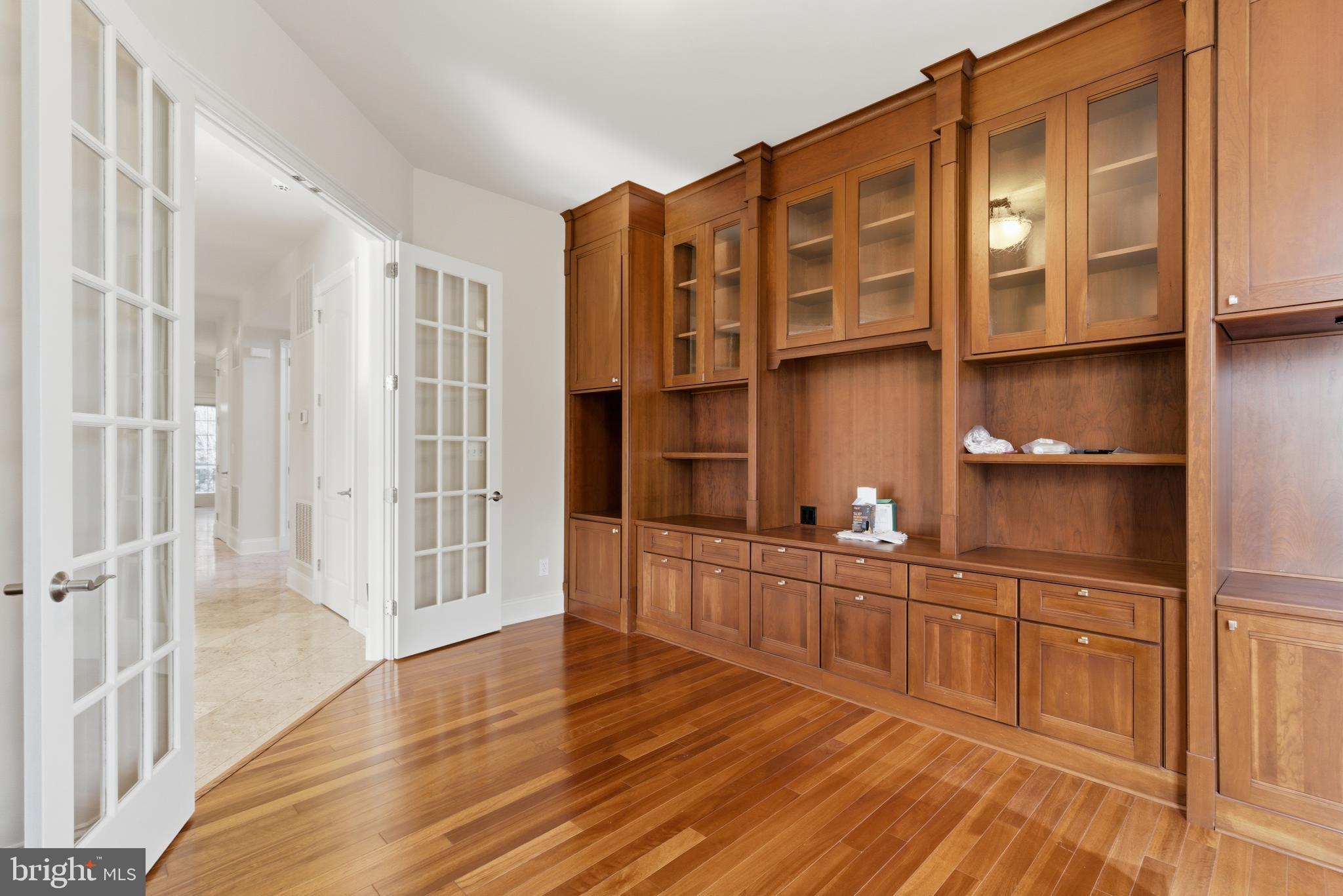 BELMONT COUNTRY CLUB - Residential