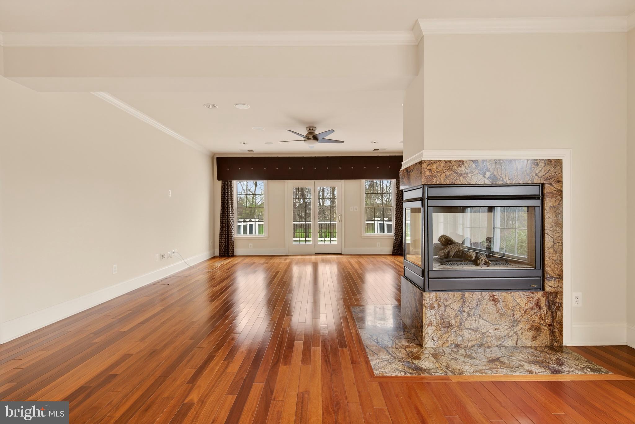 BELMONT COUNTRY CLUB - Residential