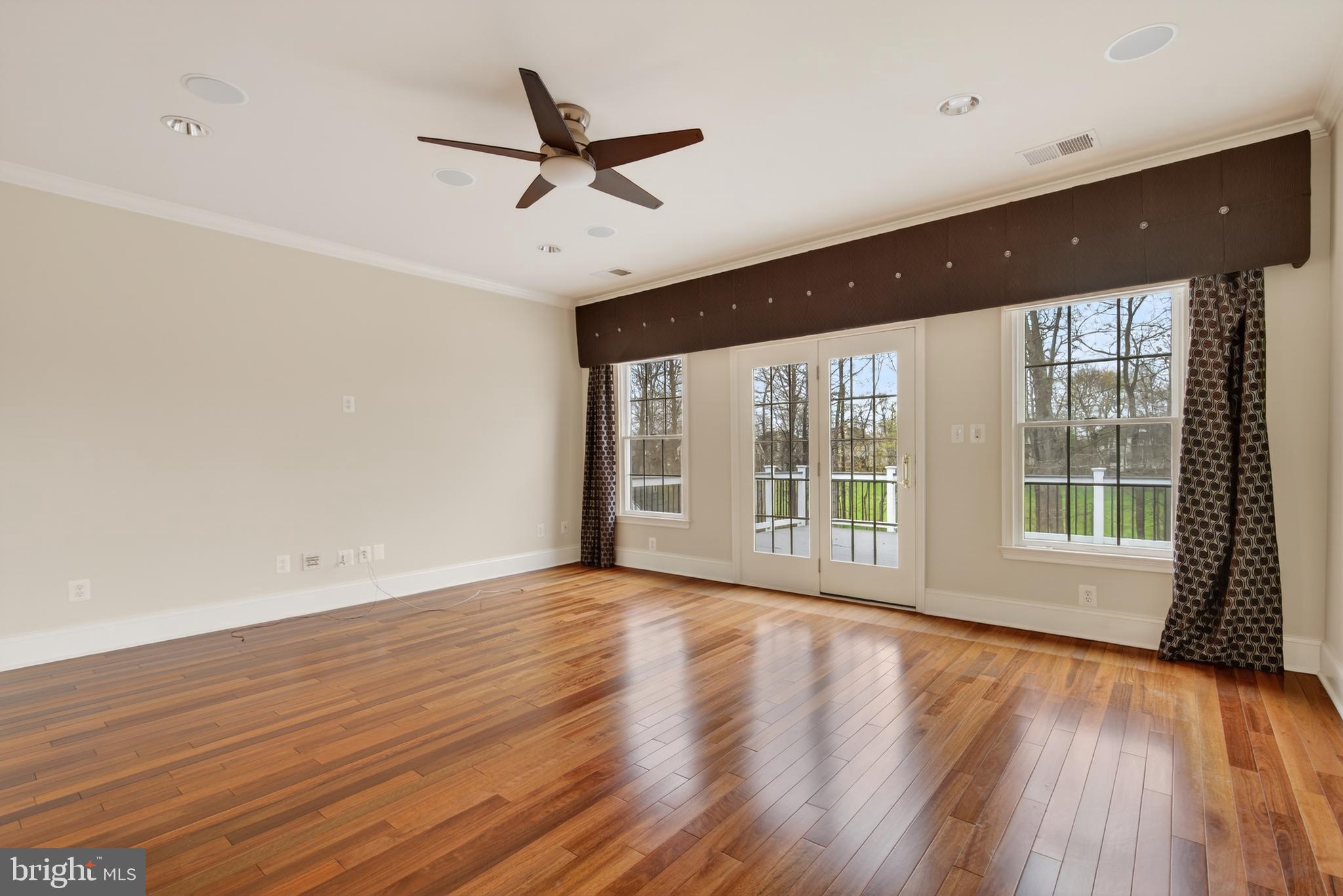 BELMONT COUNTRY CLUB - Residential