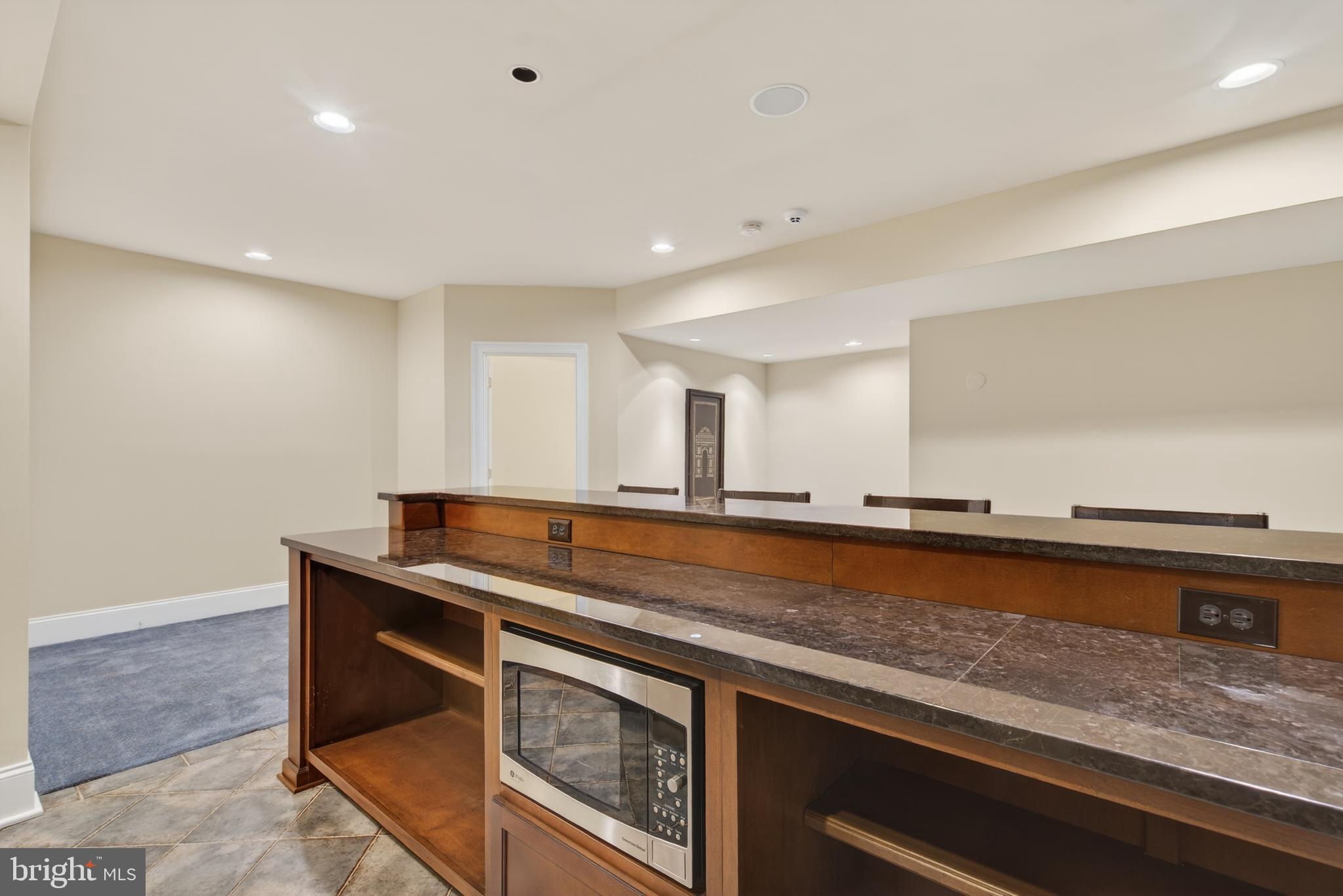 BELMONT COUNTRY CLUB - Residential