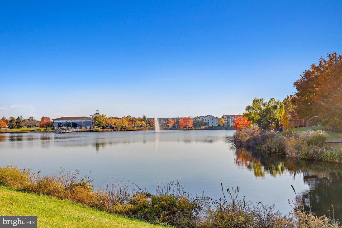 ASHBURN VILLAGE - Residential Lease