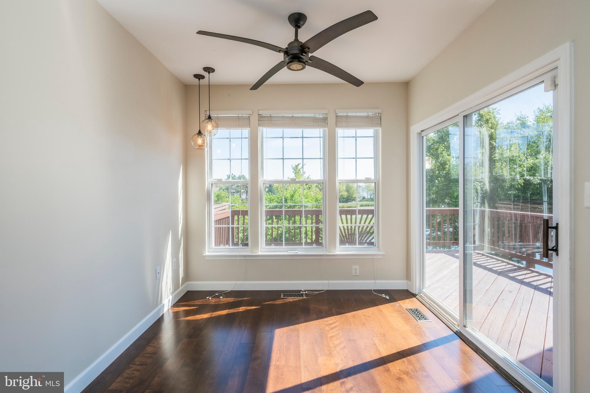 ASHBURN VILLAGE - Residential Lease