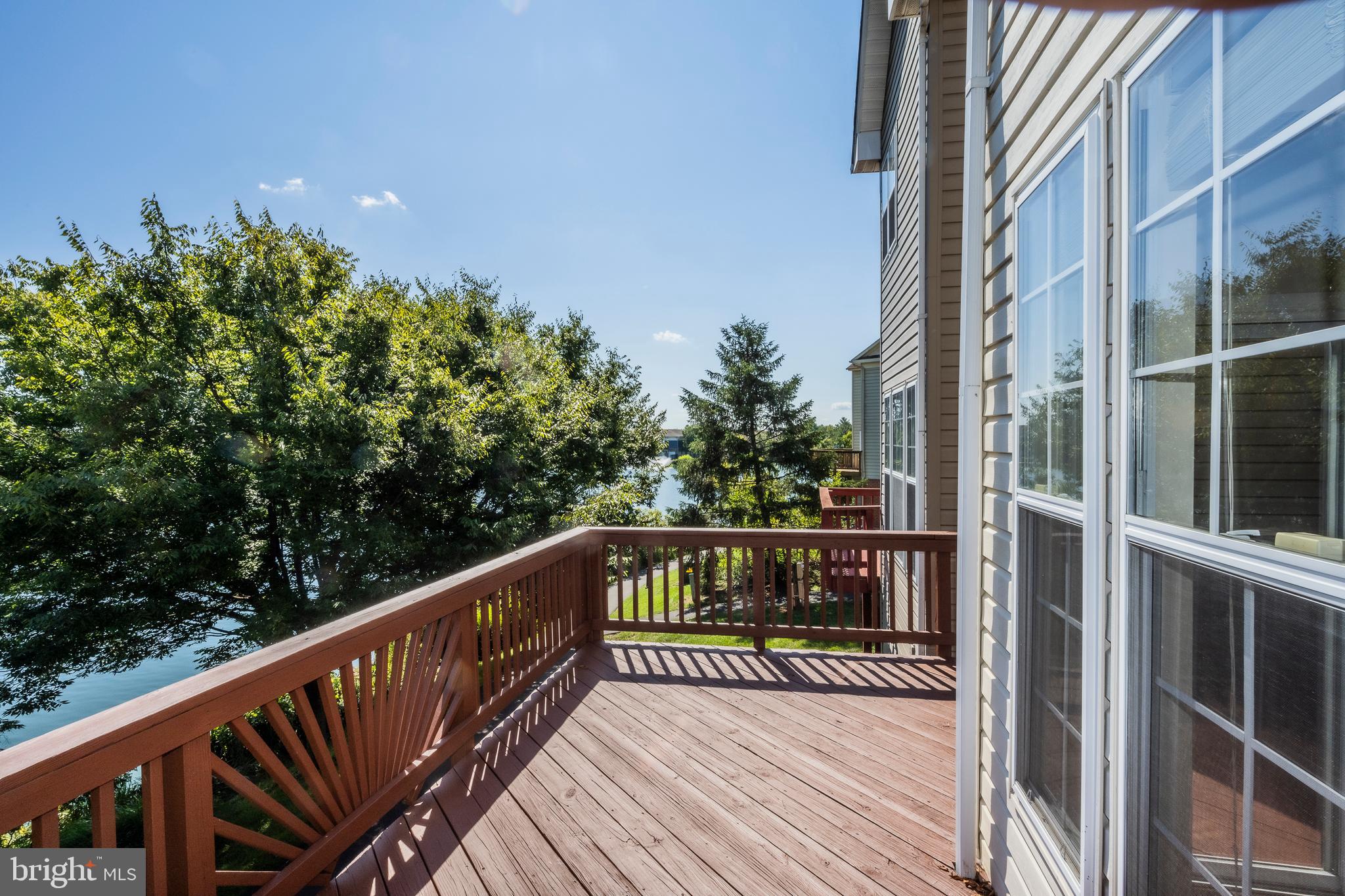 ASHBURN VILLAGE - Residential Lease