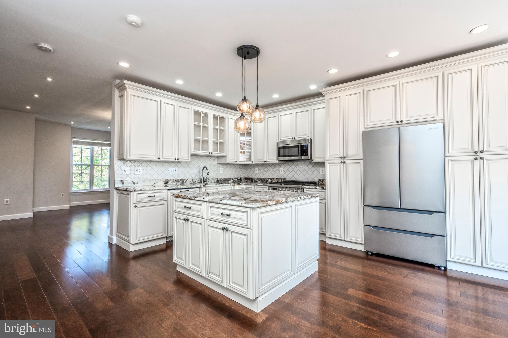 ASHBURN VILLAGE - Residential Lease