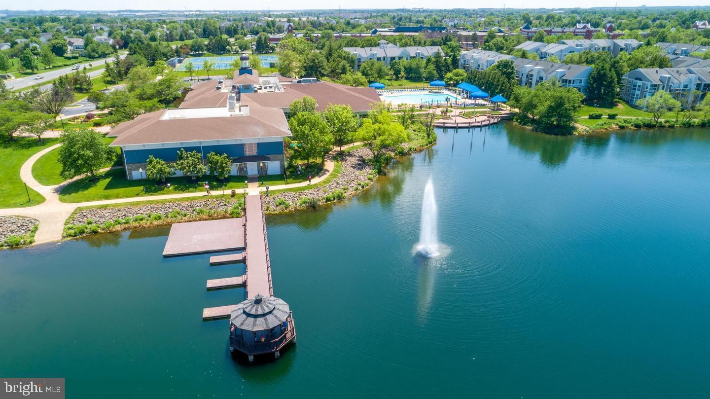 ASHBURN VILLAGE - Residential Lease