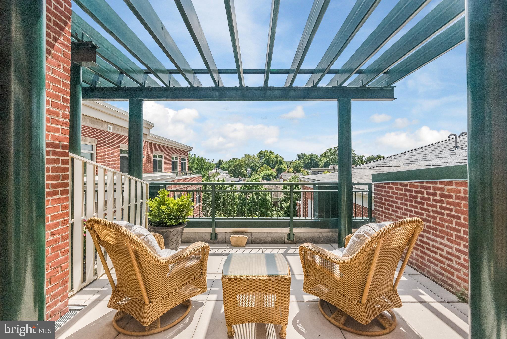 HISTORIC DISTRICT - Residential