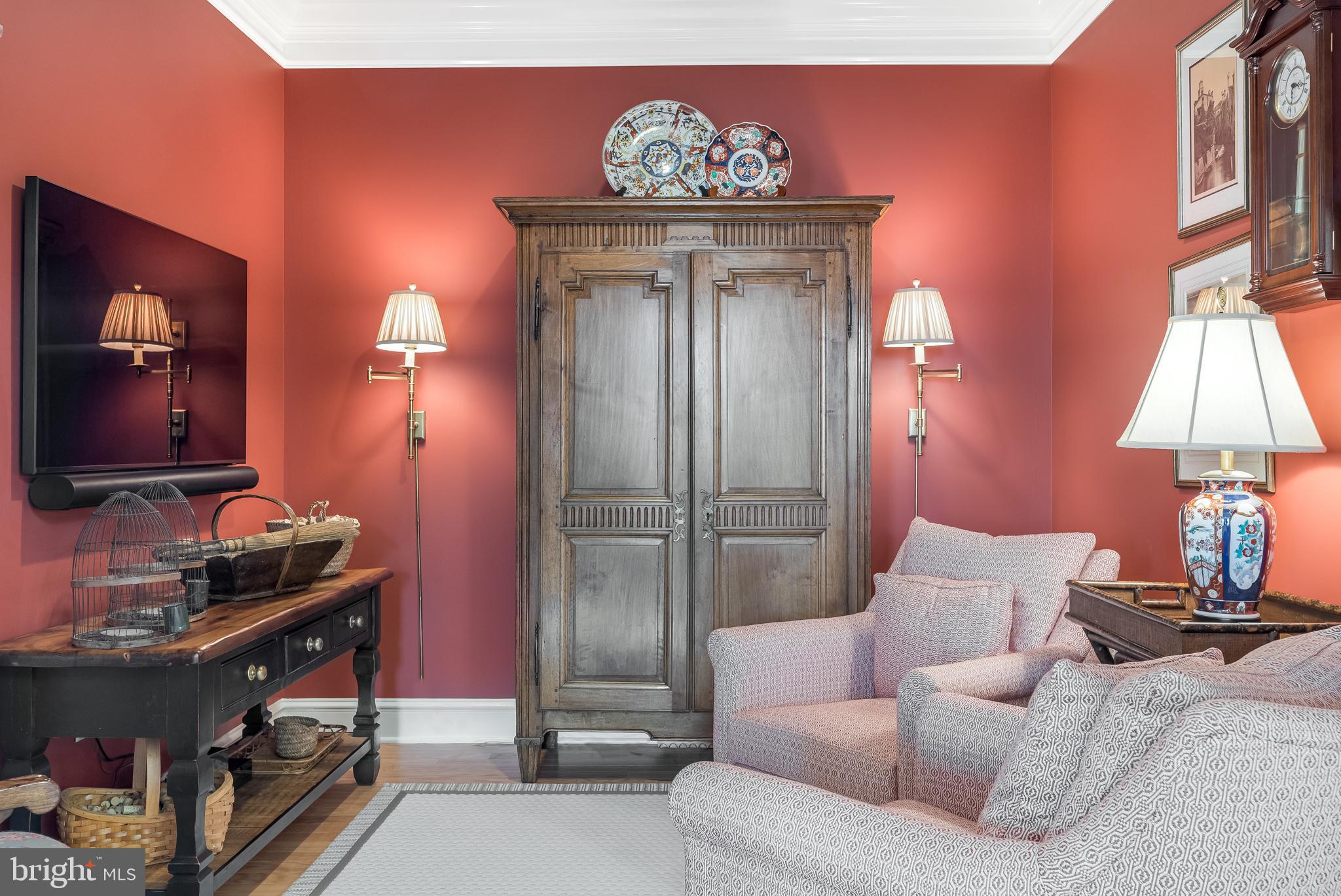 HISTORIC DISTRICT - Residential