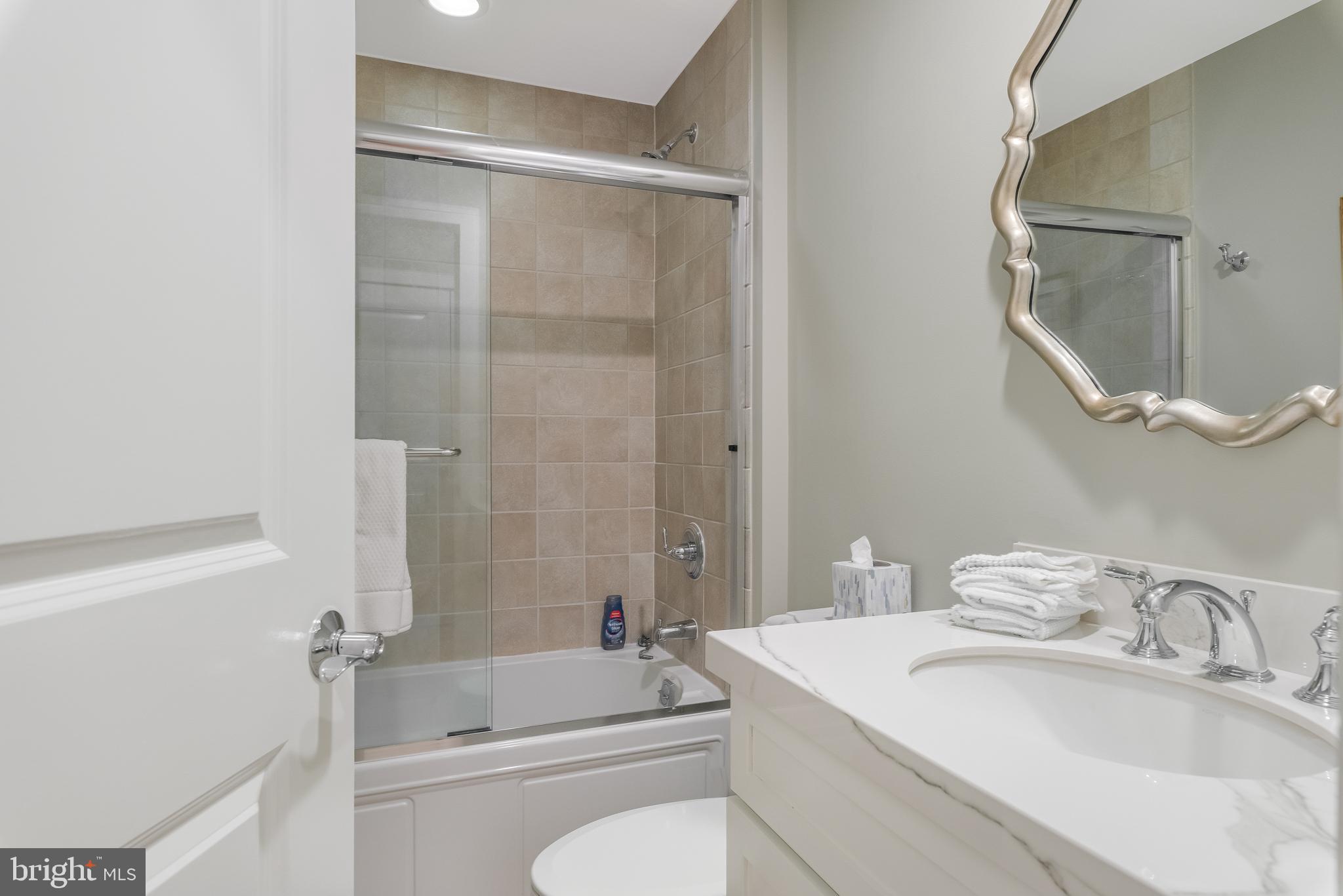 HISTORIC DISTRICT - Residential