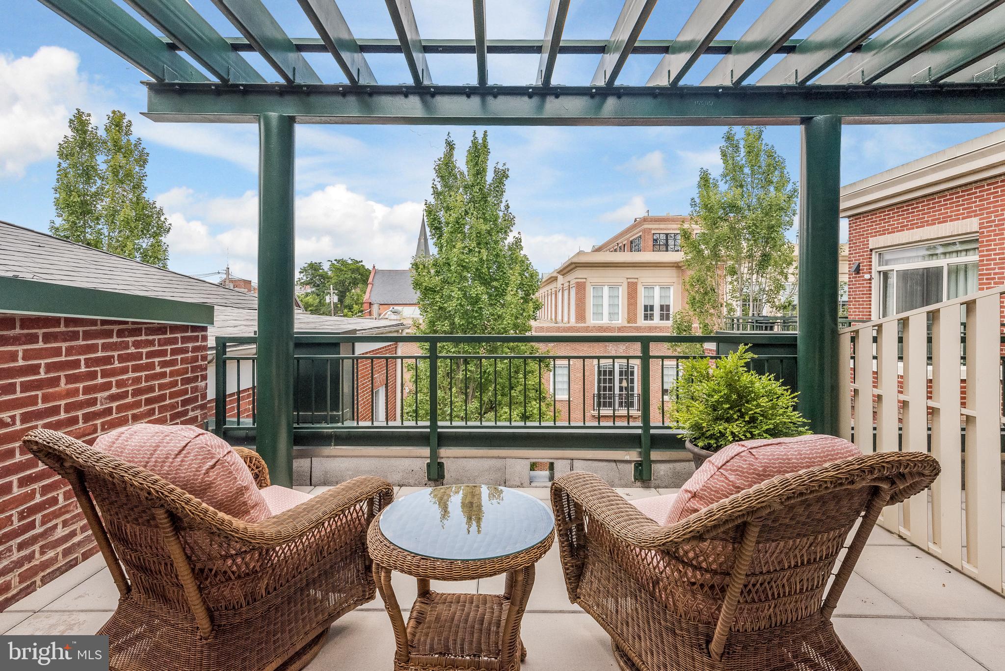 HISTORIC DISTRICT - Residential