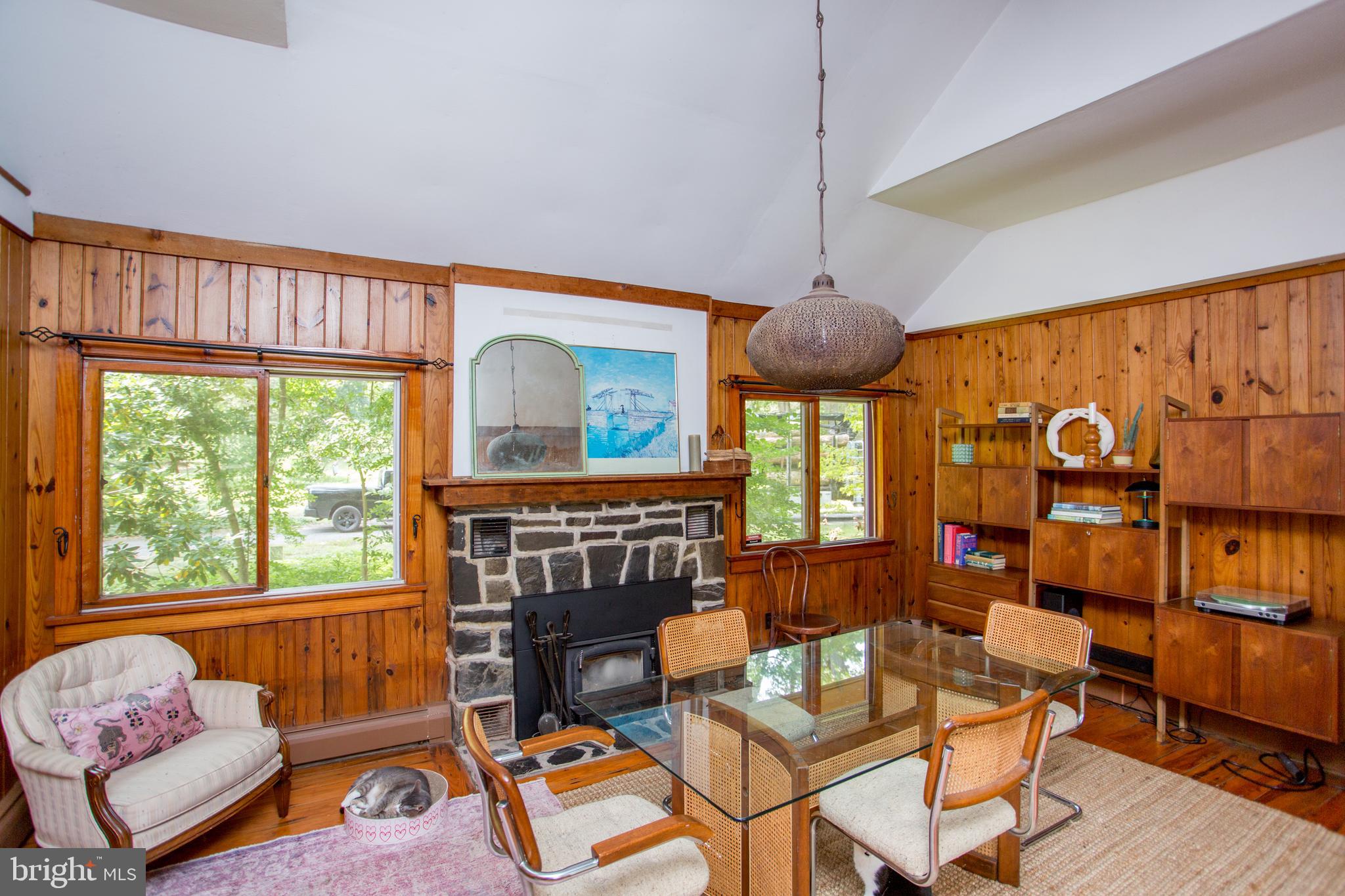 000 - Residential Lease