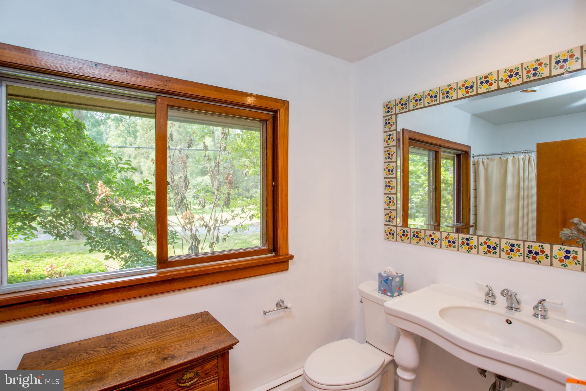 000 - Residential Lease