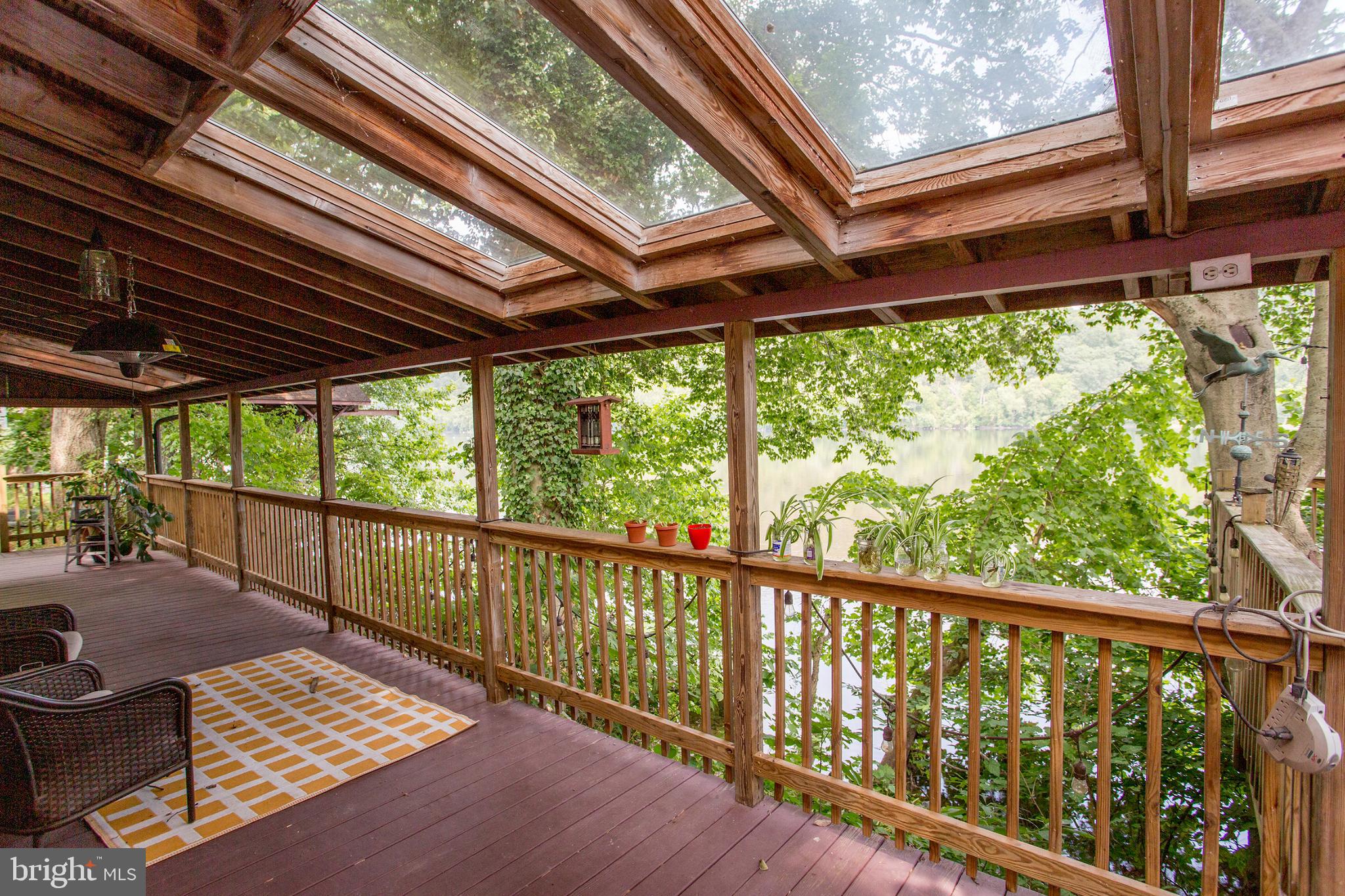 000 - Residential Lease