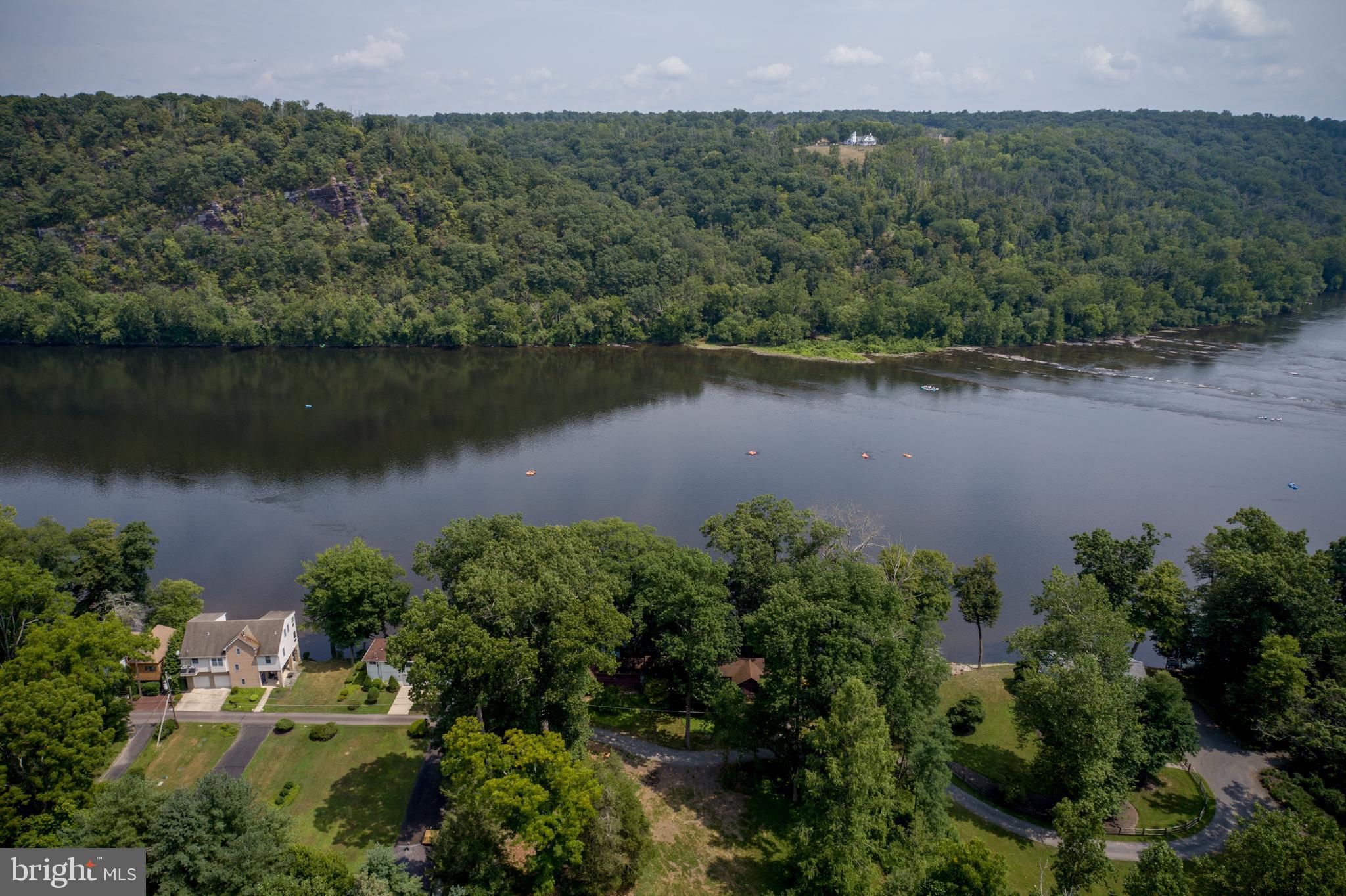 000 - Residential Lease