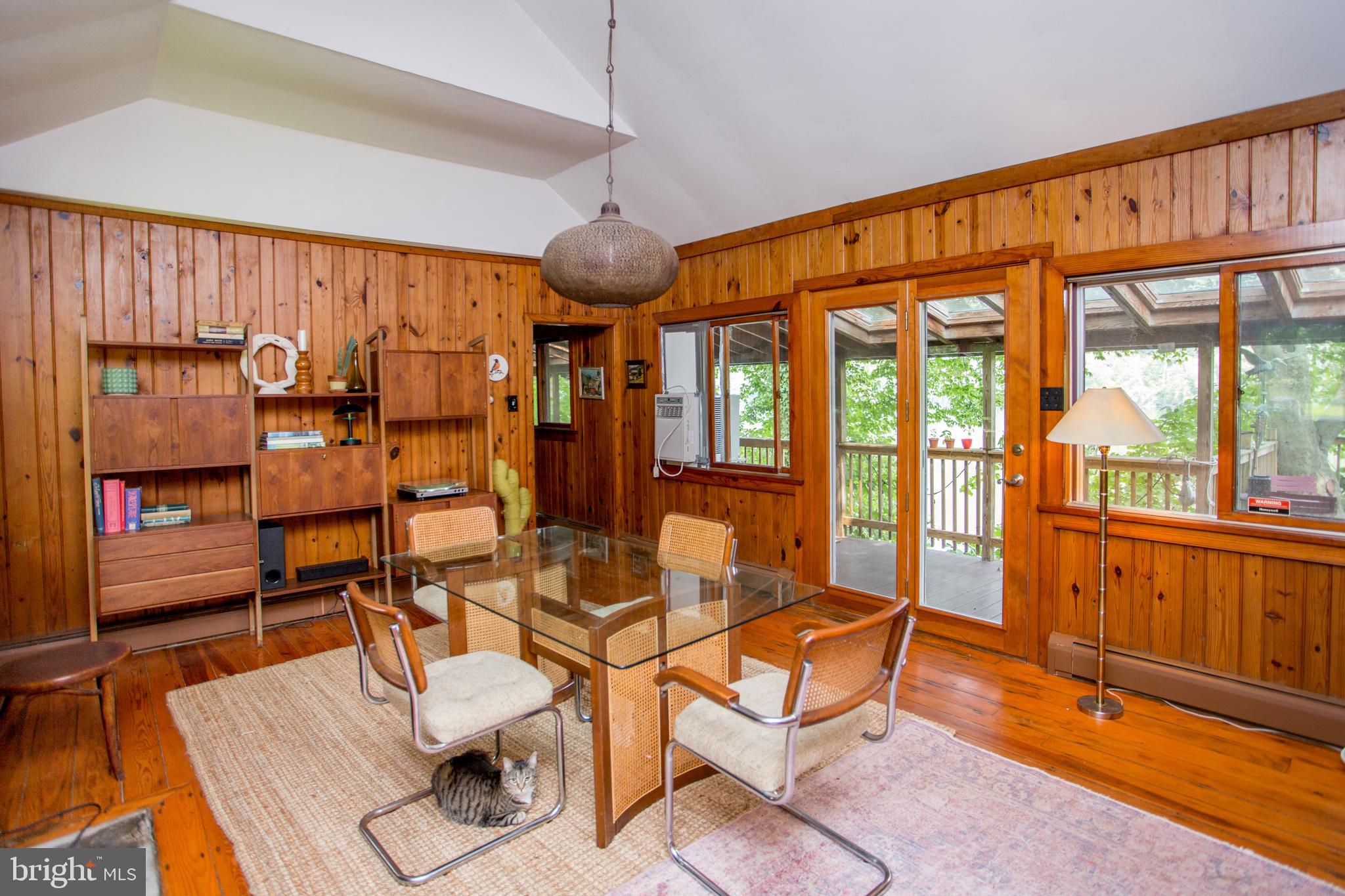 000 - Residential Lease