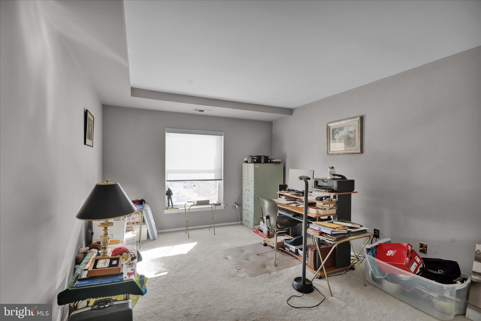 HUMMINGBIRD HILL - Residential