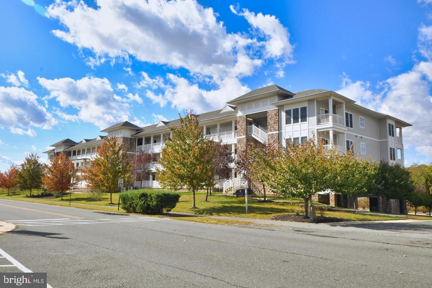 OWENS LANDING - Residential