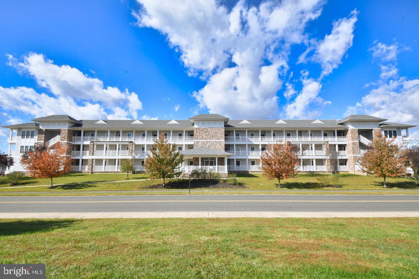 Welcome to 231 Roundhouse Drive in Perryville. Beautiful all new renovation in this 3rd floor Penthouse garage condo with elevator. All new interior: 42" cabinets in the all brand new kitchen, with new flooring, stainless steel Whirlpool Appliances and granite counter tops. Floor plan is very Open to a dining area and living room with 11 ft ceilings , gas fire place and your own balcony over looking the River. Tray ceiling in Master bedroom with access to the outside balcony. Double closets in dressing area to the private Master Bath. beautiful finishes including granite tops, double sink, soaking whirlpool tub and separate tiled shower. Two additional bedrooms and second full bath on the opposite side of the unit for privacy. Laundry room off the kitchen. Renovated top to bottom. Transom windows on the third floor units above the slider to the balcony really makes this a special unit.