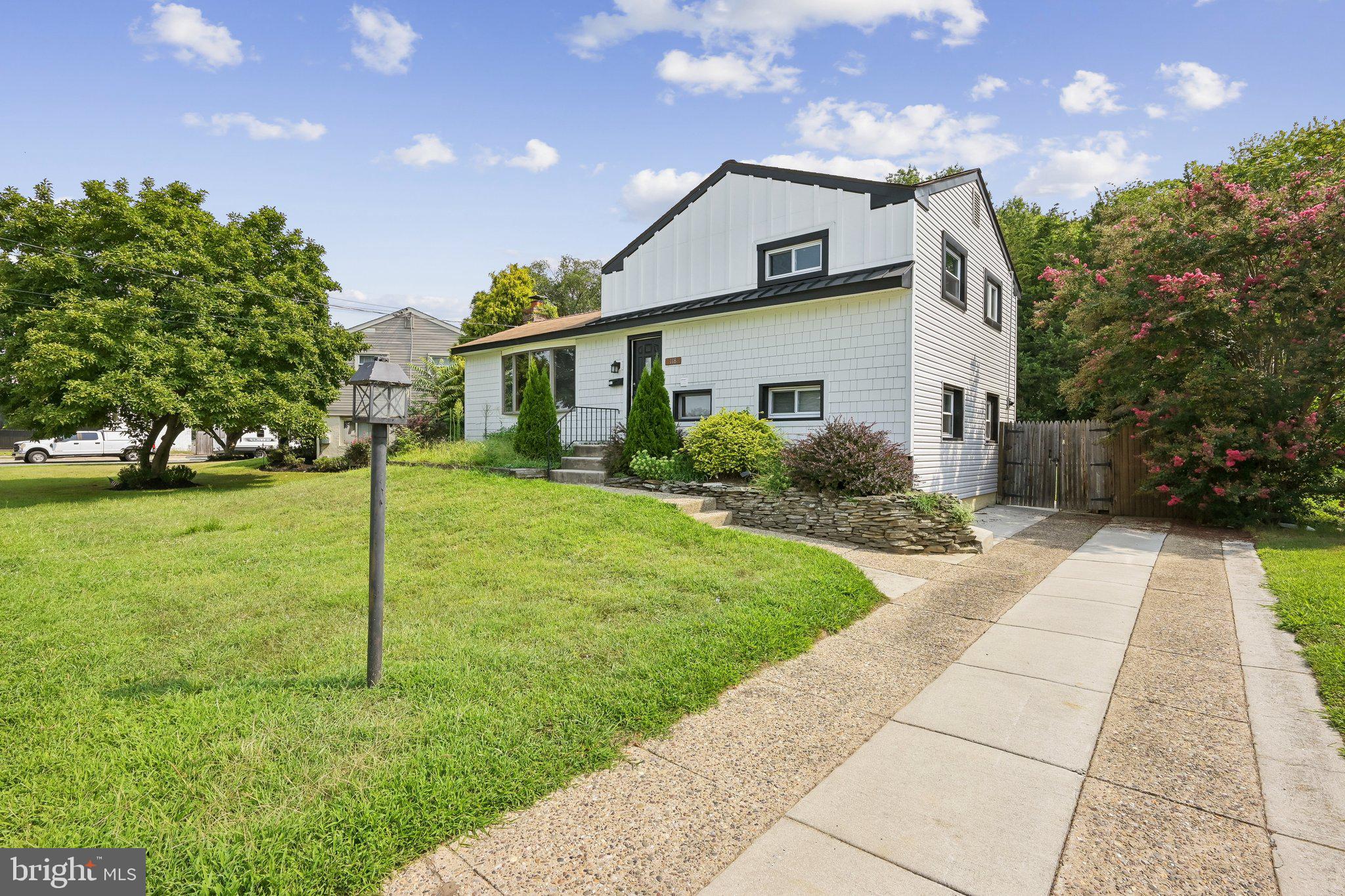 118 SYLVAN TERRACE