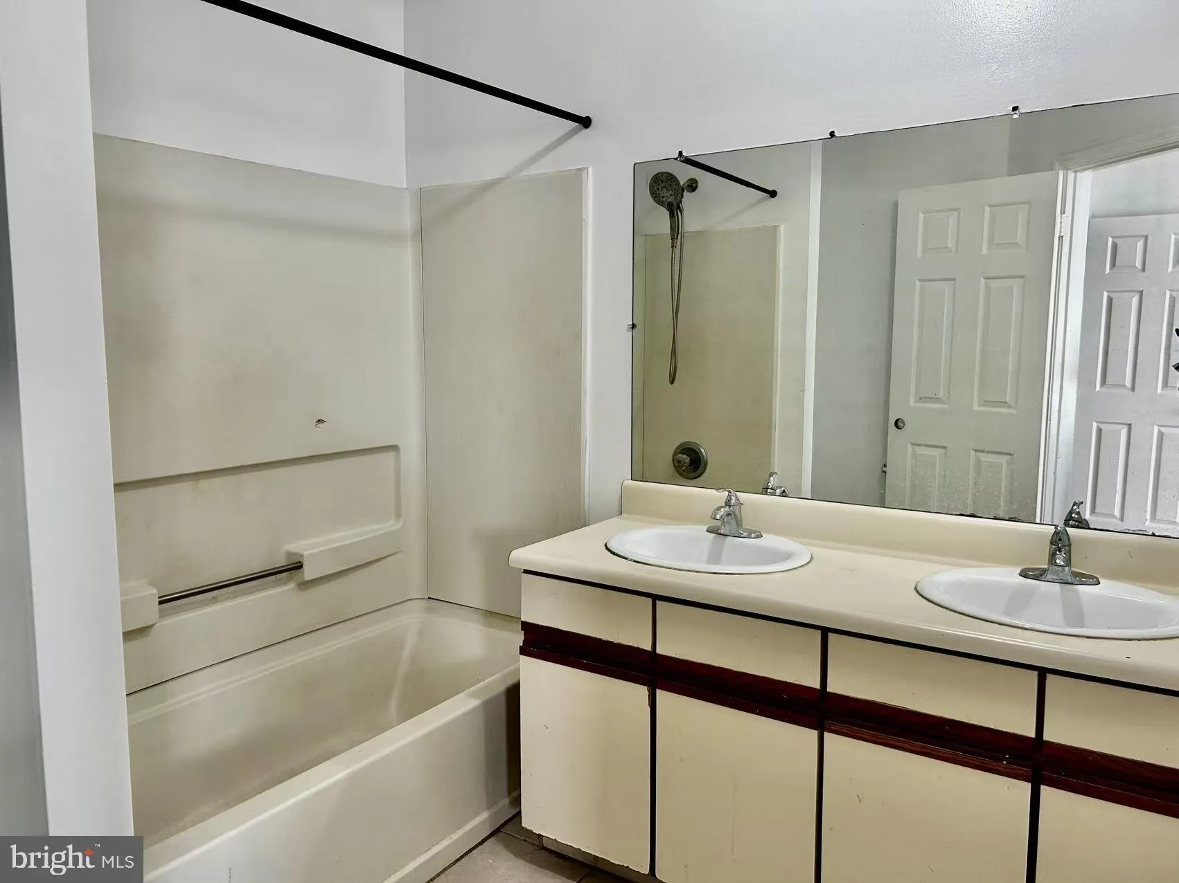 Additional image 38 of 19 Kelston Drive, Newark, DE 19702