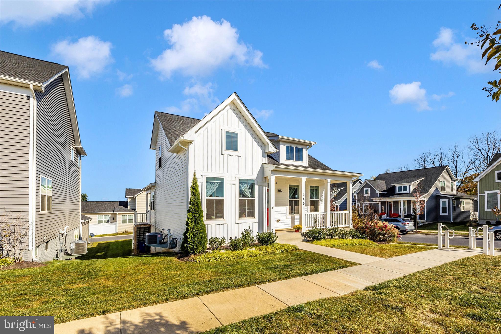 GAMBRILL VIEW - Residential