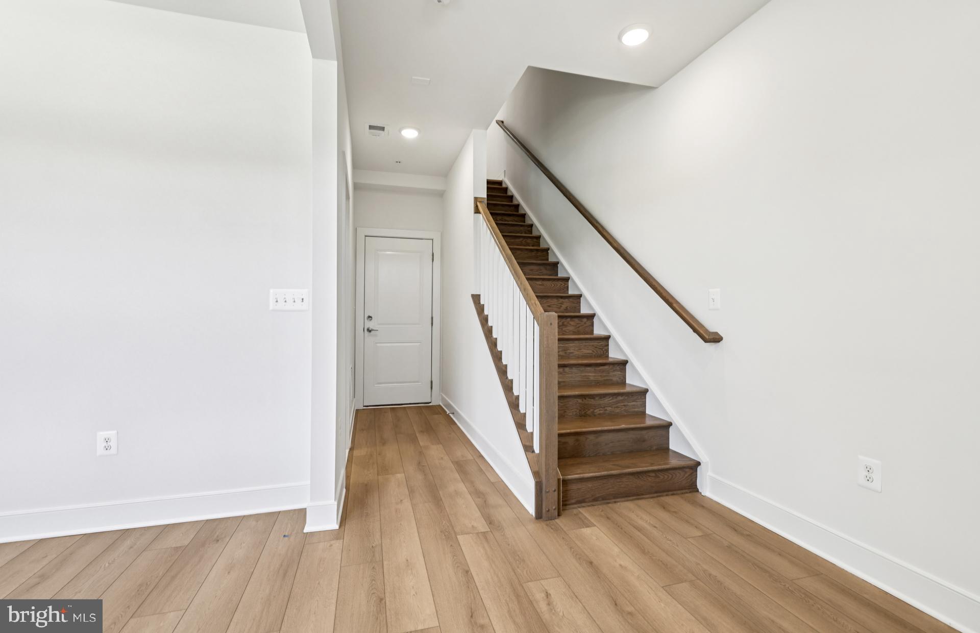 CABIN BRANCH - Residential