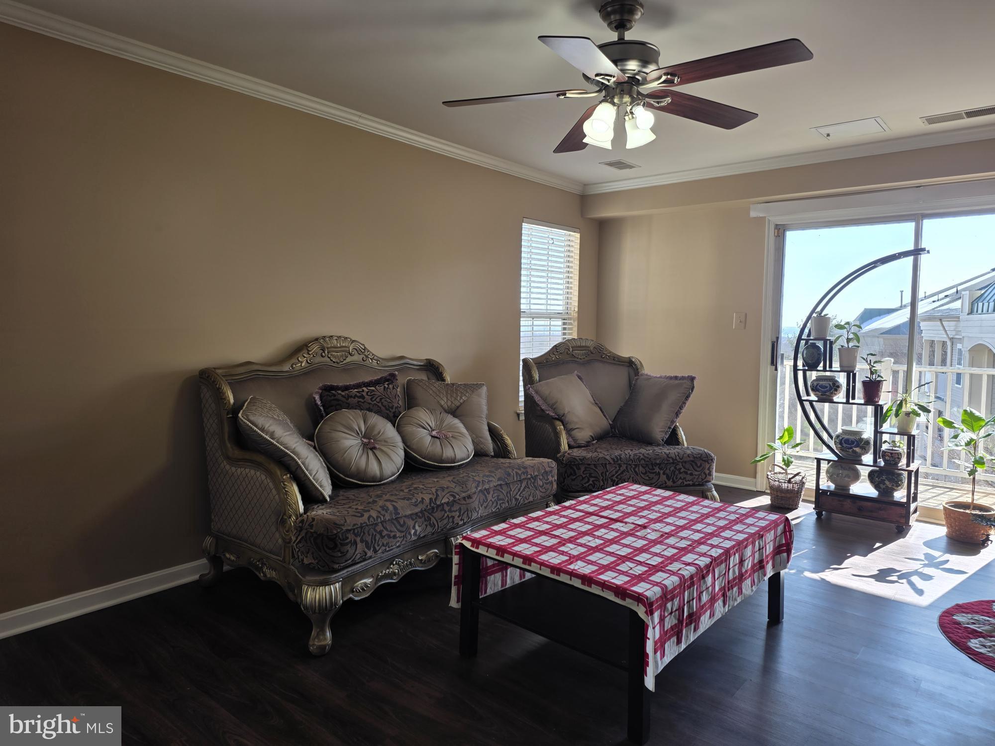 SUMMERHOUSE CONDO - Residential